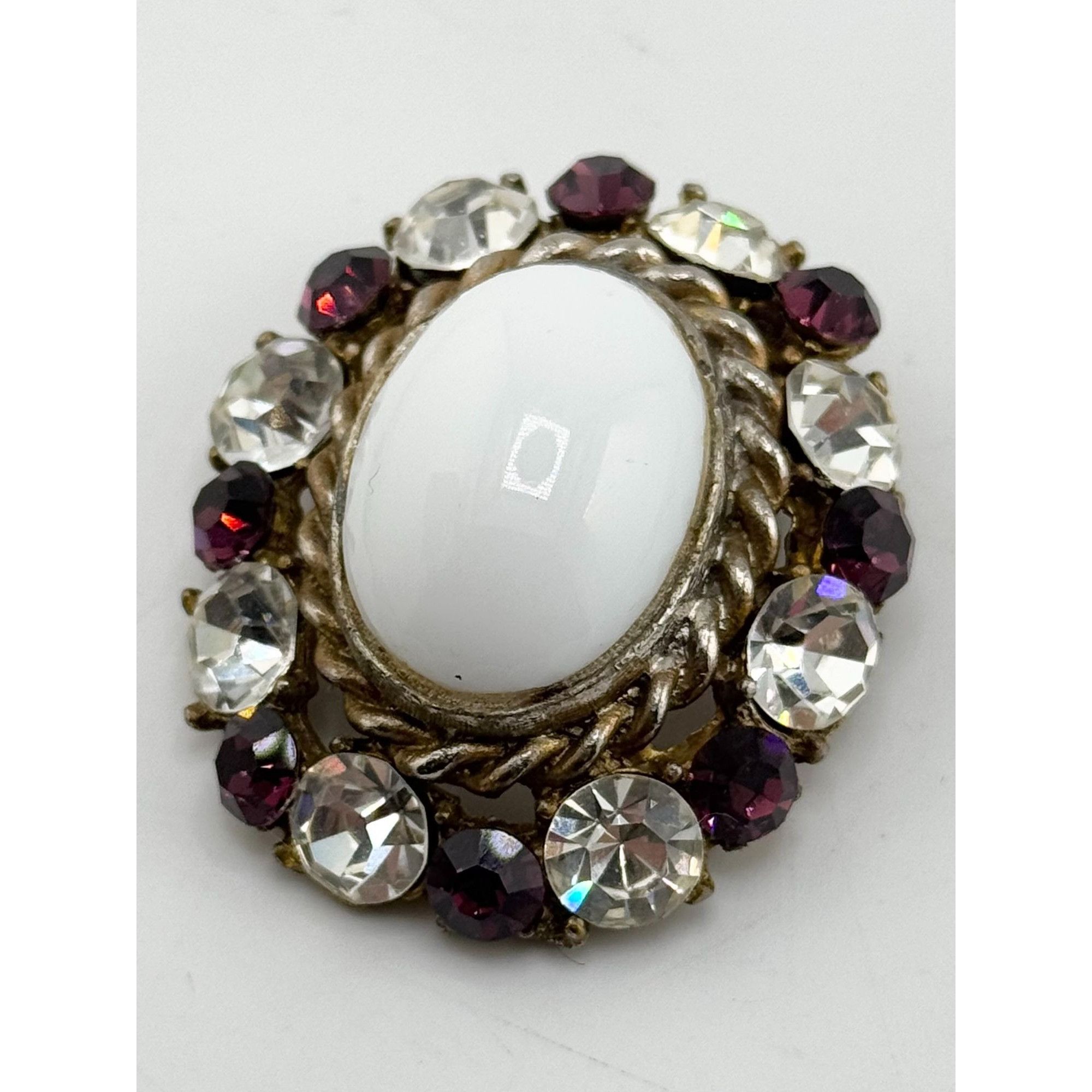 Vintage Vintage white milk glass purple glass rhinestone brooch pin Size ONE SIZE - 4 Thumbnail