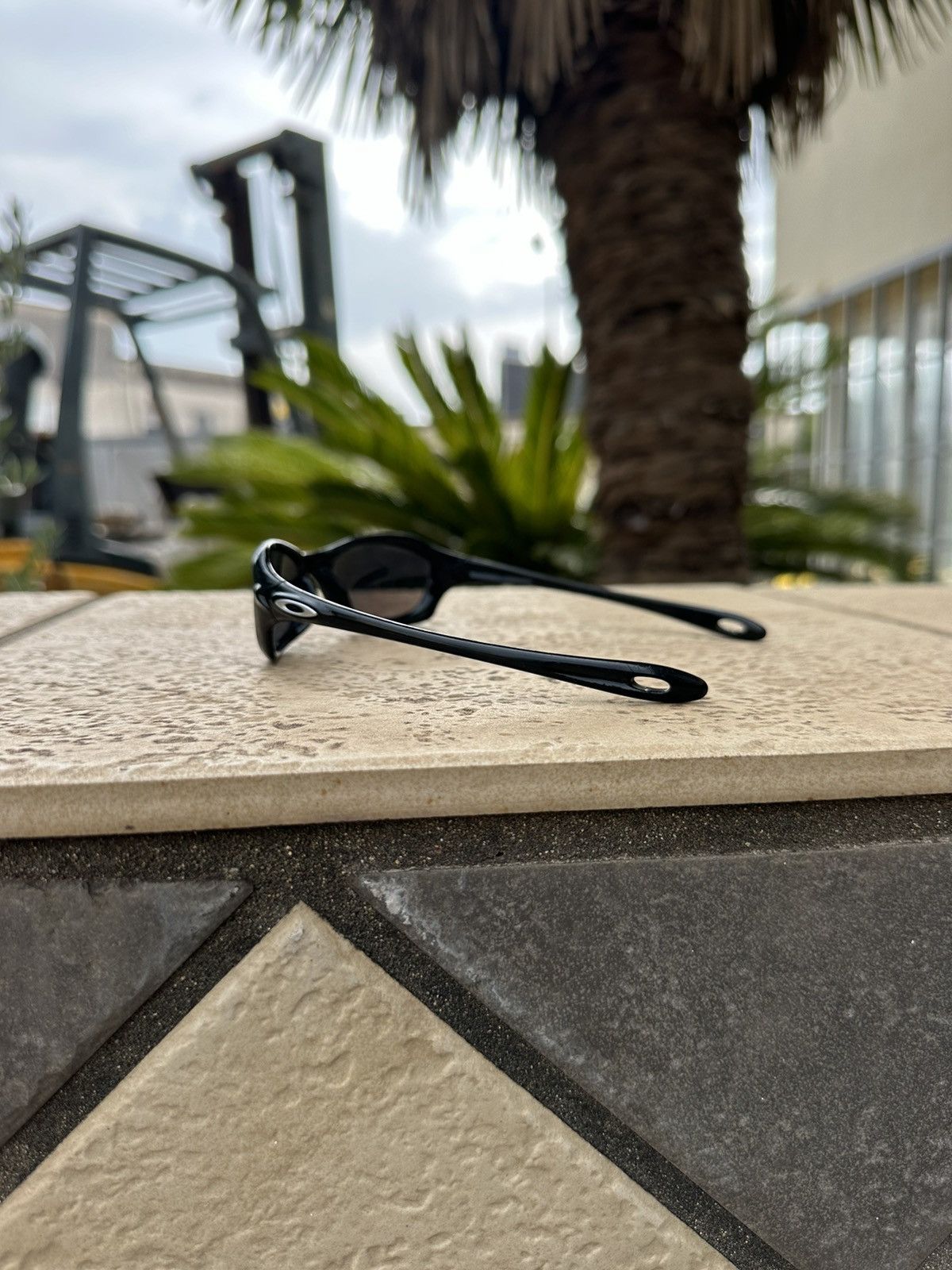 Oakley Oakley Sunglasses Junior Black XS Five Size ONE SIZE - 3 Thumbnail