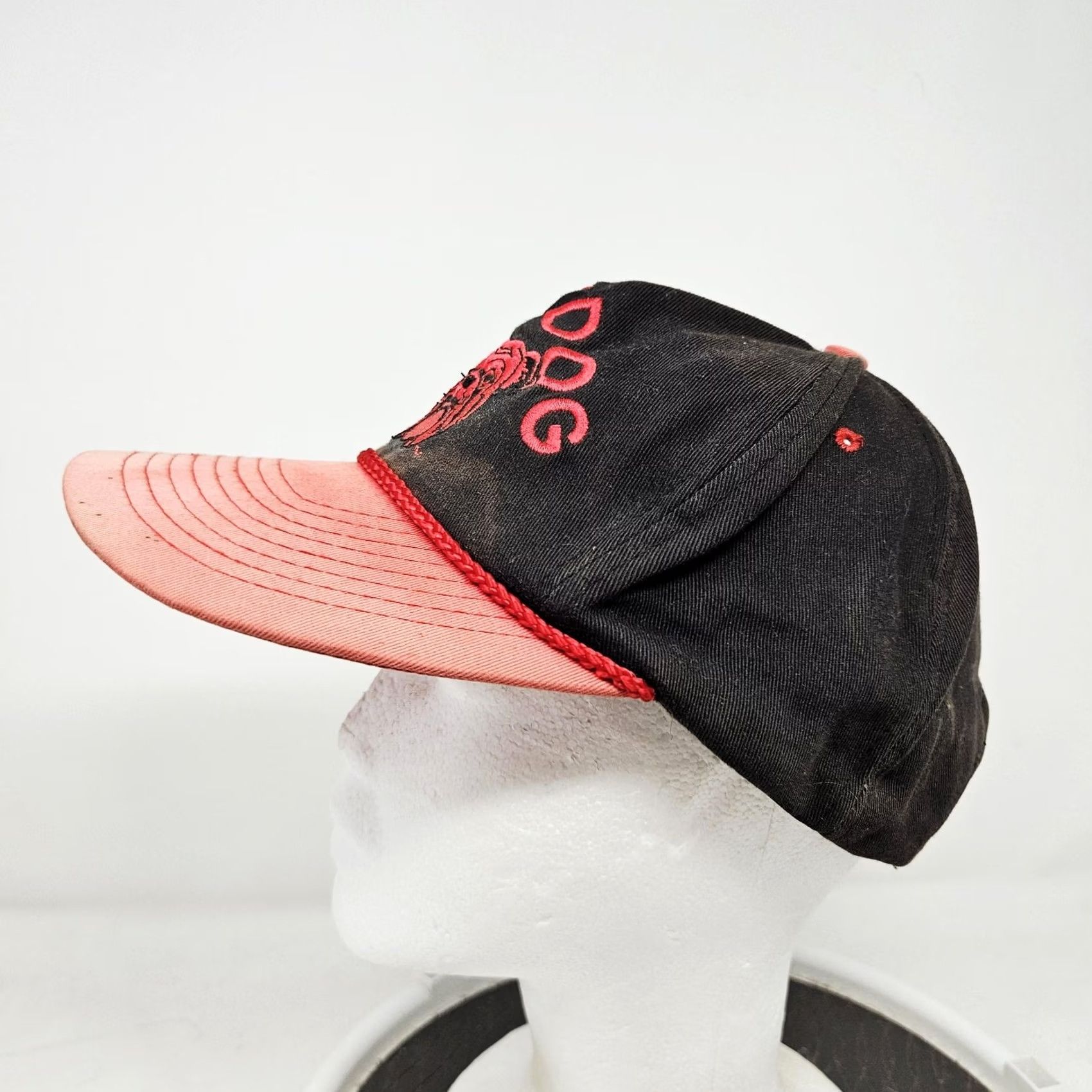 Roper VINTAGE Red Dog Hat Cap Baseball Snap Back One Size Black Mens Rope Beer 90s Size ONE SIZE - 5 Thumbnail