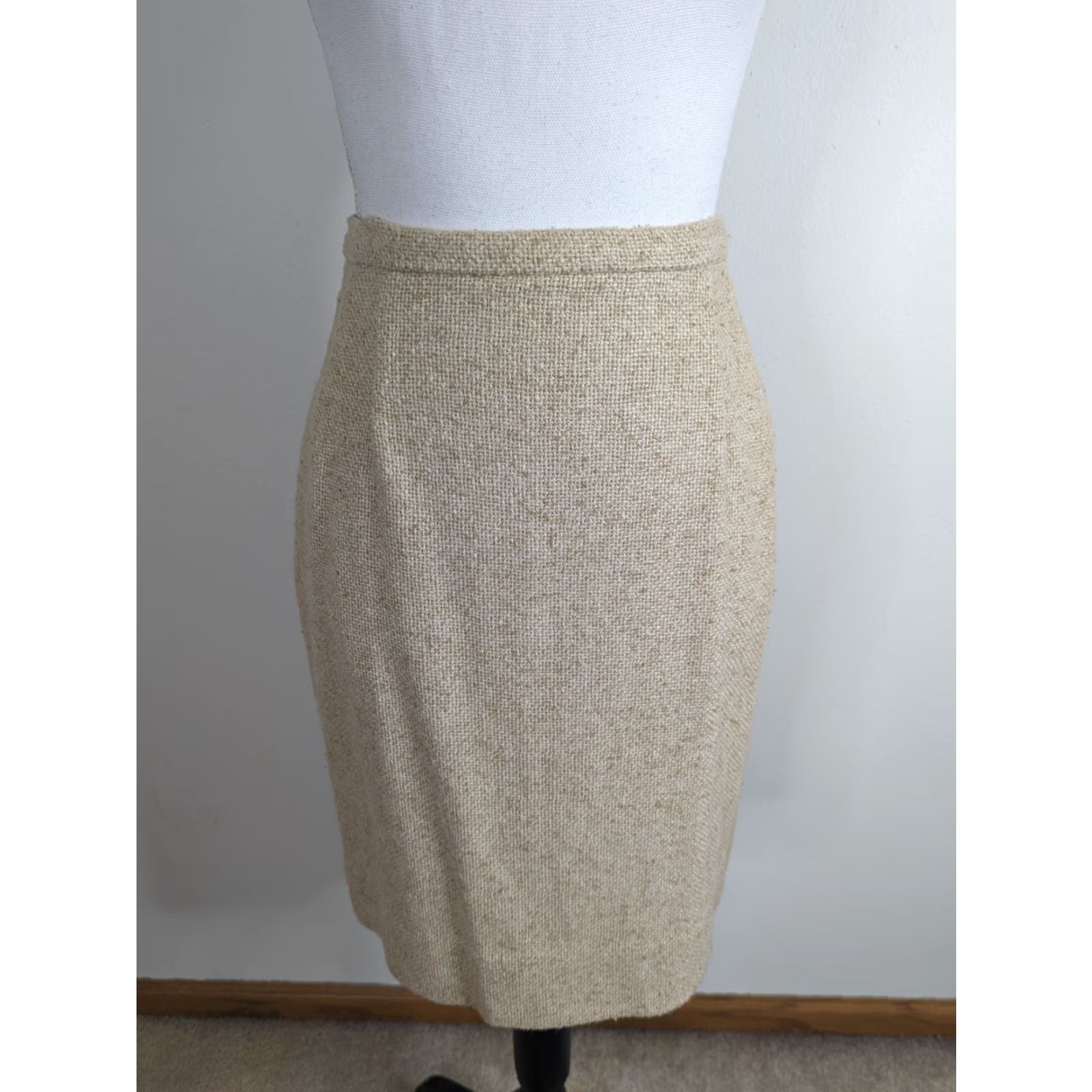 Vintage VINTAGE Beeline 2 Piece Suit Skirt Coat Beige Tweed Women's XS 60s 50s Skirt Suit Womens Linen Lined Beeline Fashion D2 Size 26" / US 2 / IT 38 - 4 Thumbnail