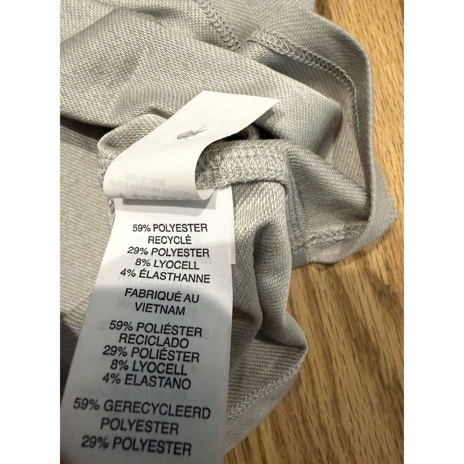 Vuori Vuori Knit Polo Twill Shirt Mens Large Short Sleeve Performance Golf V1004 Size US L / EU 52-54 / 3 - 5 Thumbnail