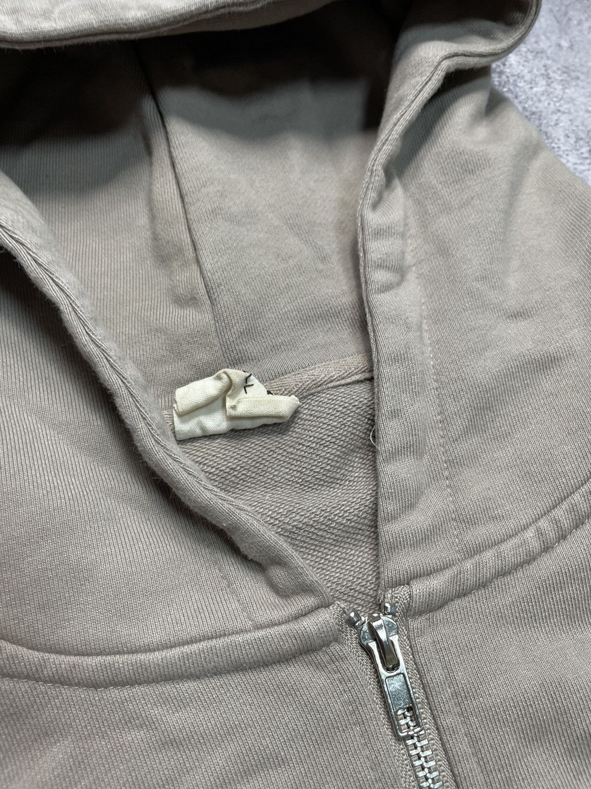 Broken Planet Broken Planet Mkt Y2K Boxy Zip Hoodie Beige S Size US S / EU 44-46 / 1 - 3 Thumbnail