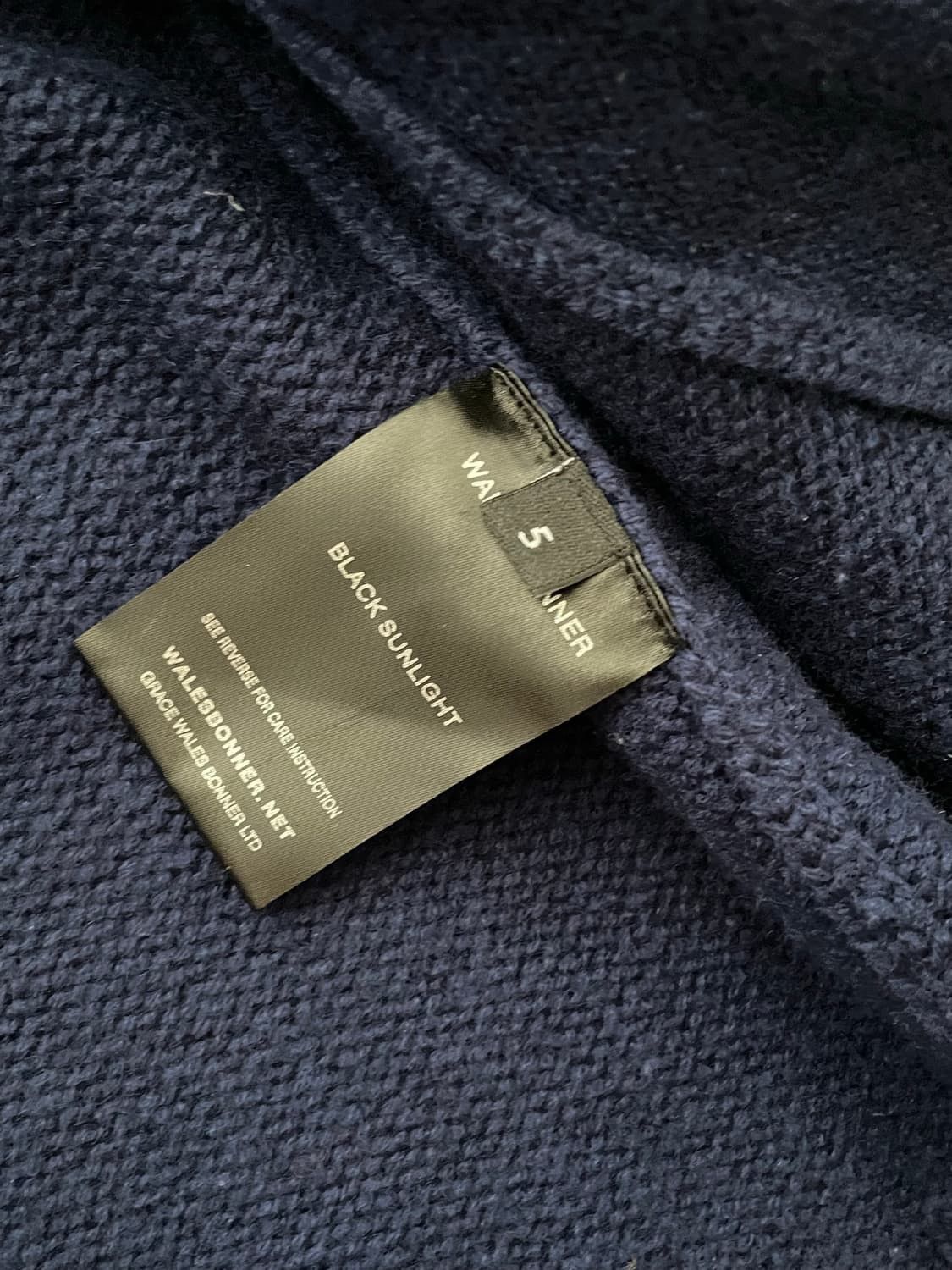 Wales Bonner Wales Bonner Cashmere Navy Wool Artist Cardigan Size US XXL / EU 58 / 5 - 3 Thumbnail