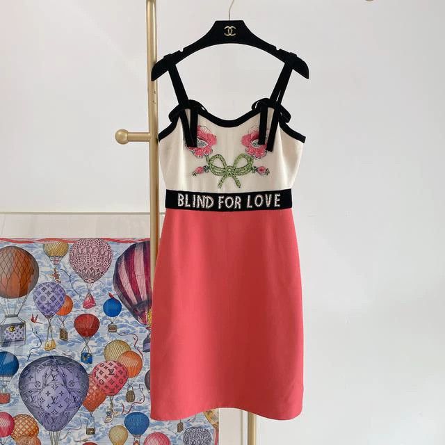 Gucci Gucci Beaded dress Size S / US 4 / IT 40 - 1 Thumbnail