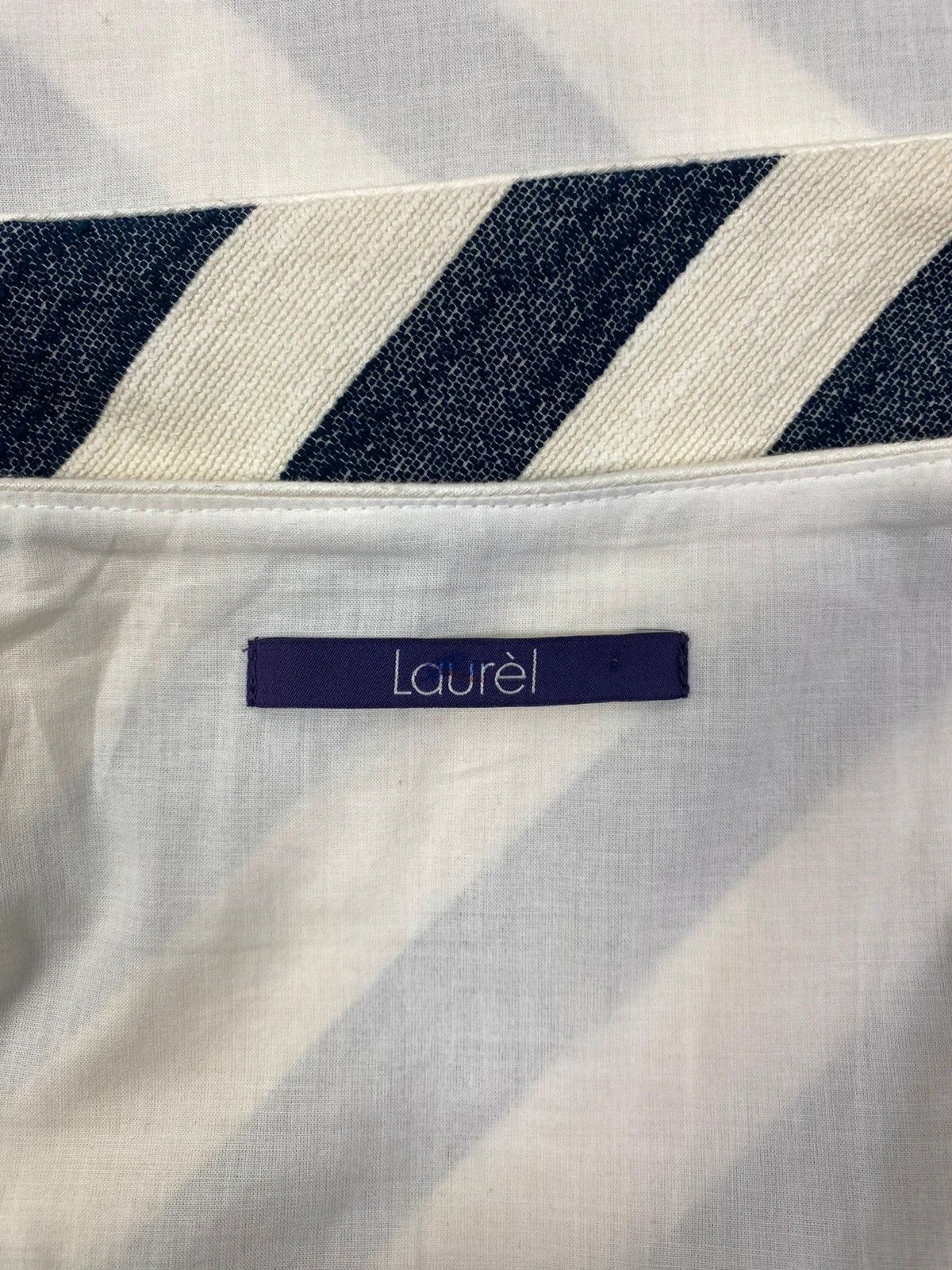 Laurel Laurel Skirt Striped Chain Decor size GB12 i44 Size 30" / US 8 / IT 44 - 10 Thumbnail