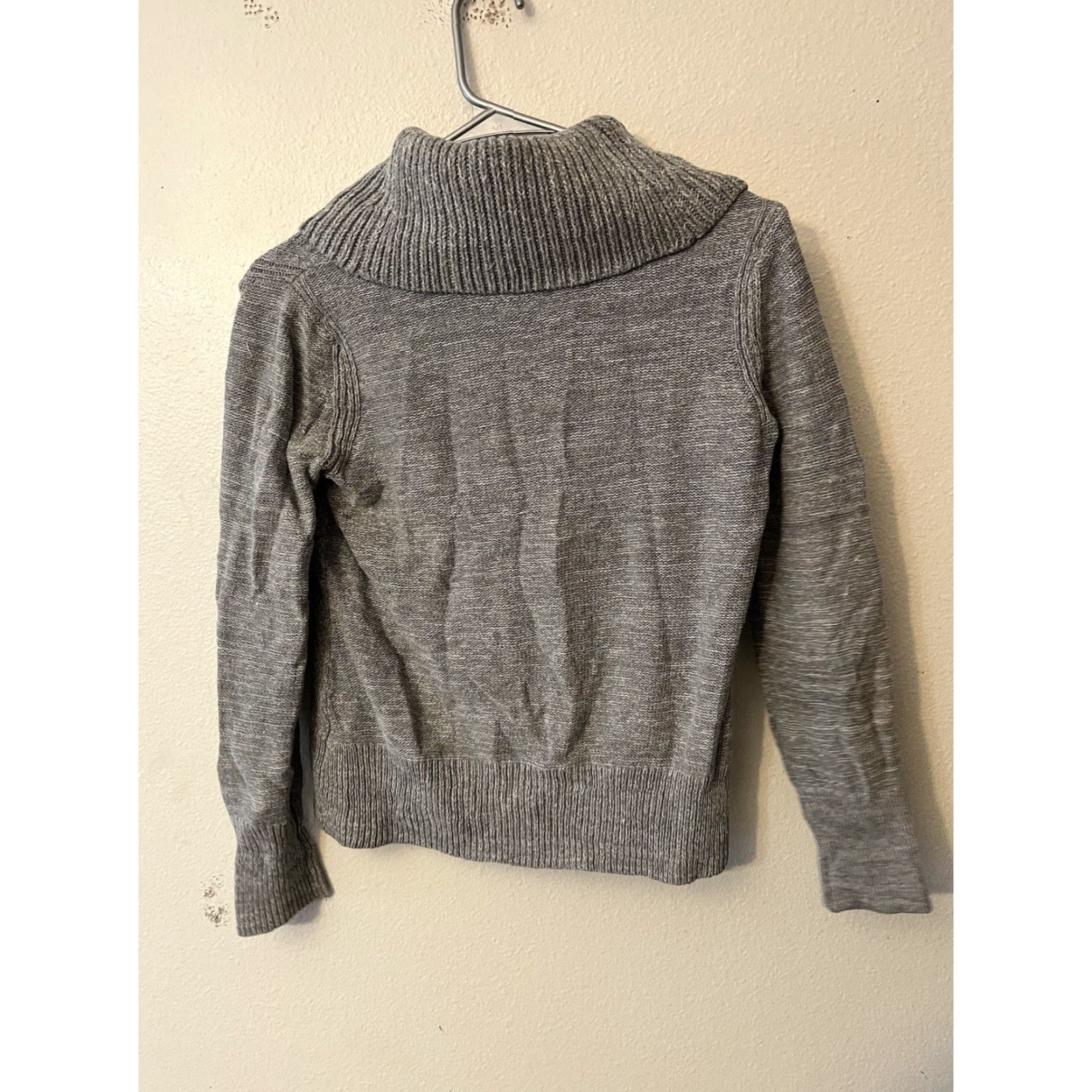 DKNY DKNY Jeans Long Sleeve Cowl Neck Cotton Blend Sweater Women Size PS Petite Gray Size S / US 4 / IT 40 - 2 Thumbnail