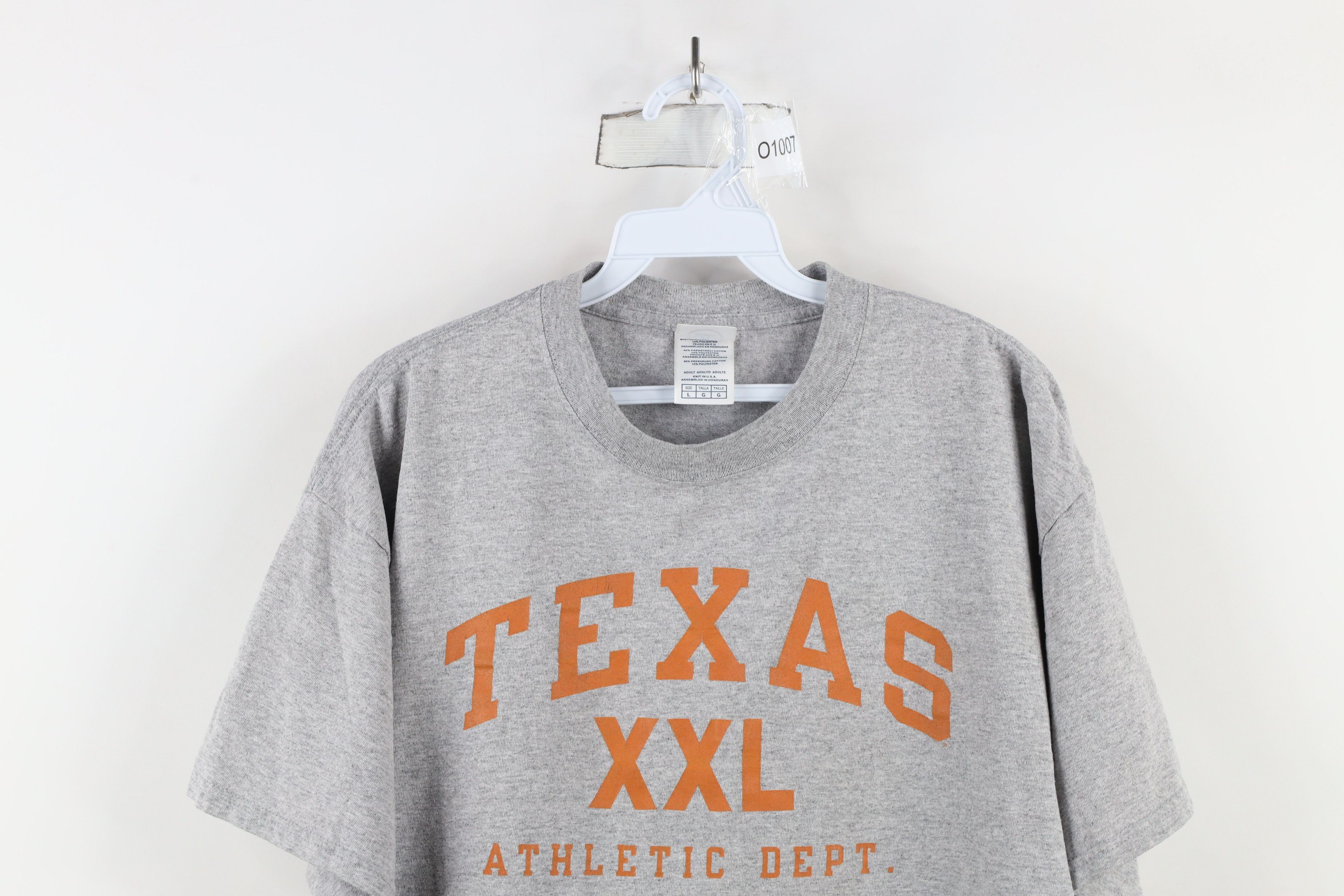 Vintage Vintage Spell Out University of Texas Athletic Dept T-Shirt Size US L / EU 52-54 / 3 - 2 Thumbnail