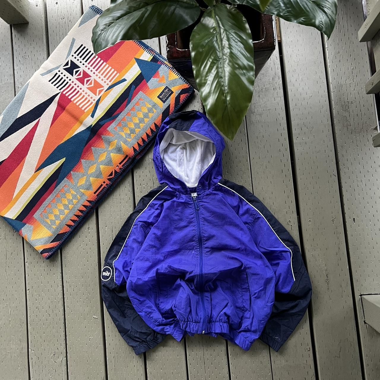 Nike Vintage Nike Windbreaker sweatshirt Hooded FullZip Lined 90s Size US M / EU 48-50 / 2 - 4 Thumbnail