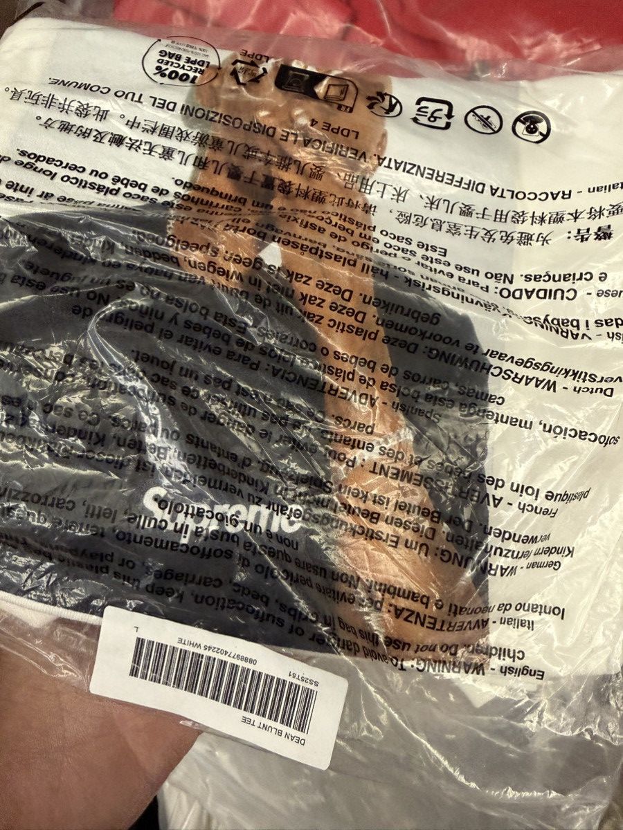 Supreme Supreme dean blunt tee T-shirt Size US L / EU 52-54 / 3 - 1 Thumbnail