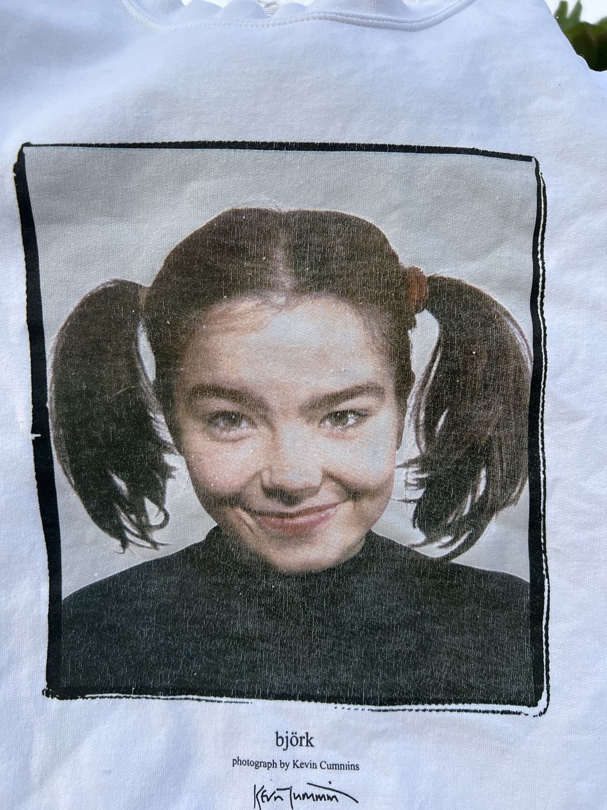 Band Tees × Vintage Bjork Photograph by Kevin Cummins X Journal Standard Size US XL / EU 56 / 4 - 8 Thumbnail