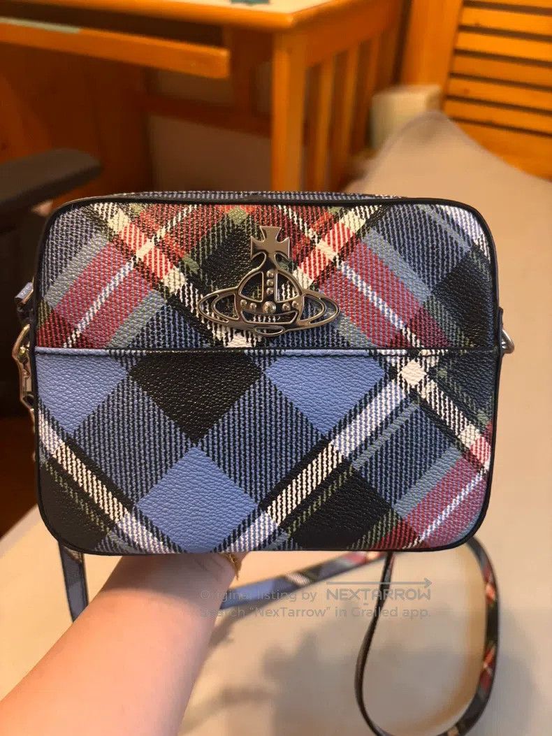 Vivienne Westwood Vivienne Westwood size os Saturn logo crossbody/single shou Size ONE SIZE - 1 Thumbnail