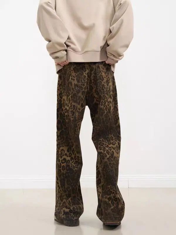 VIBE Vintage leopard print straight leg jeans Size US 30 / EU 46 - 3 Thumbnail