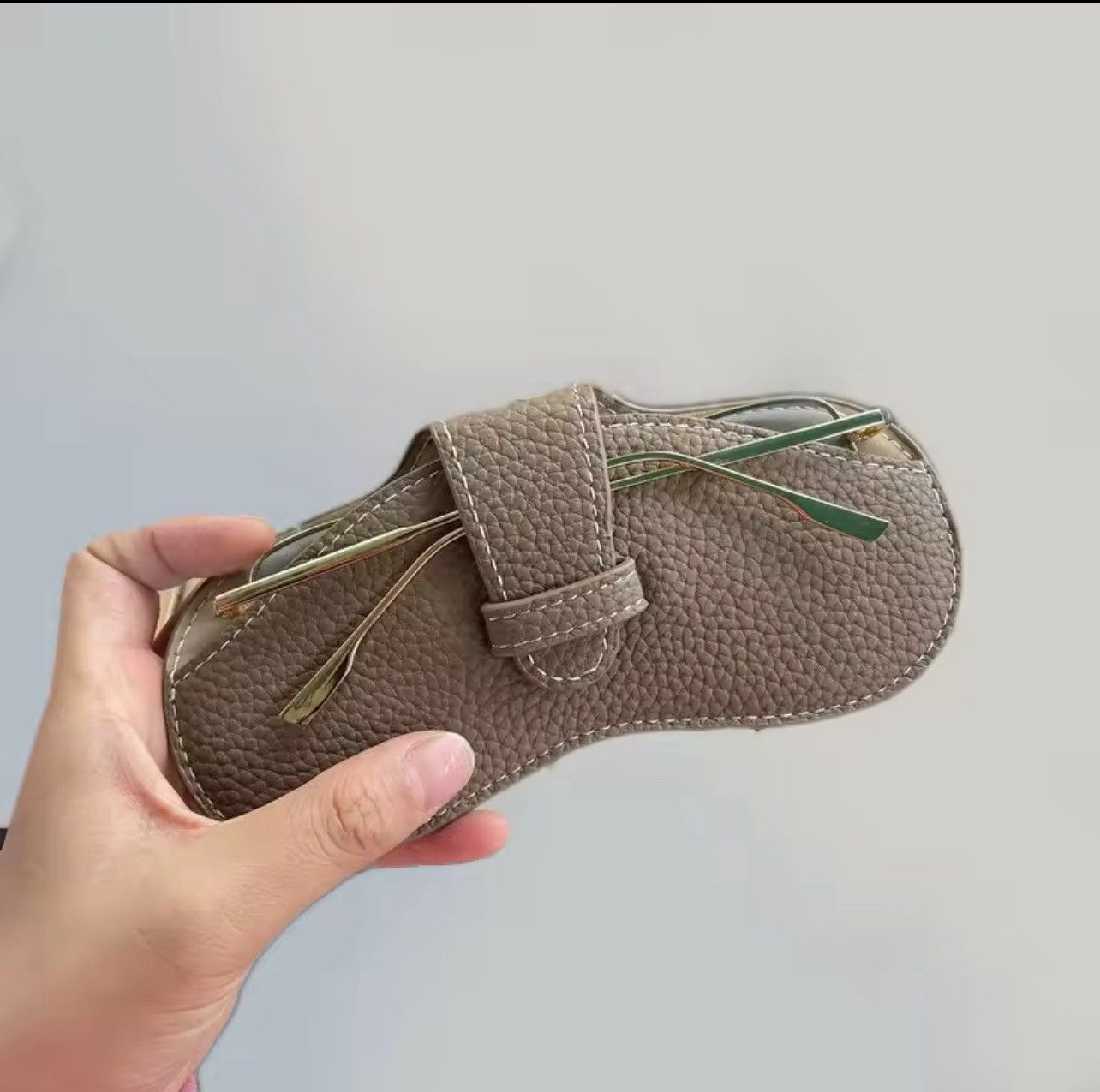Vintage Leather Soft Glasses Bag Size ONE SIZE - 1 Thumbnail
