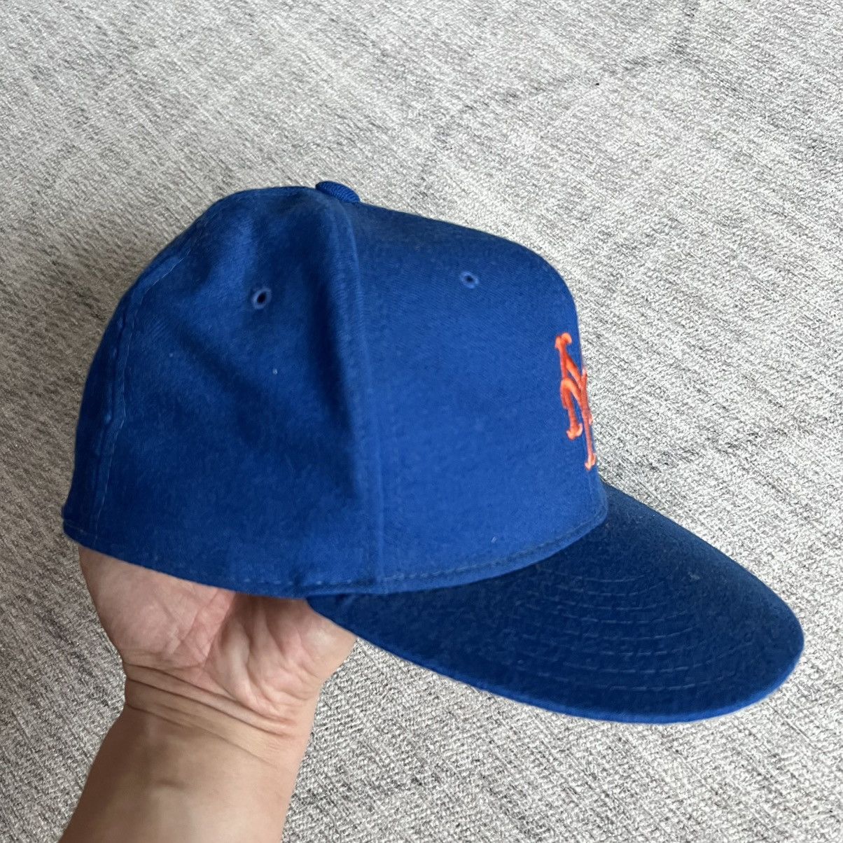 New Era Vintage 1990s New Era NY Mets Blue Baseball Wool Hat 7 1/8 Size ONE SIZE - 5 Thumbnail
