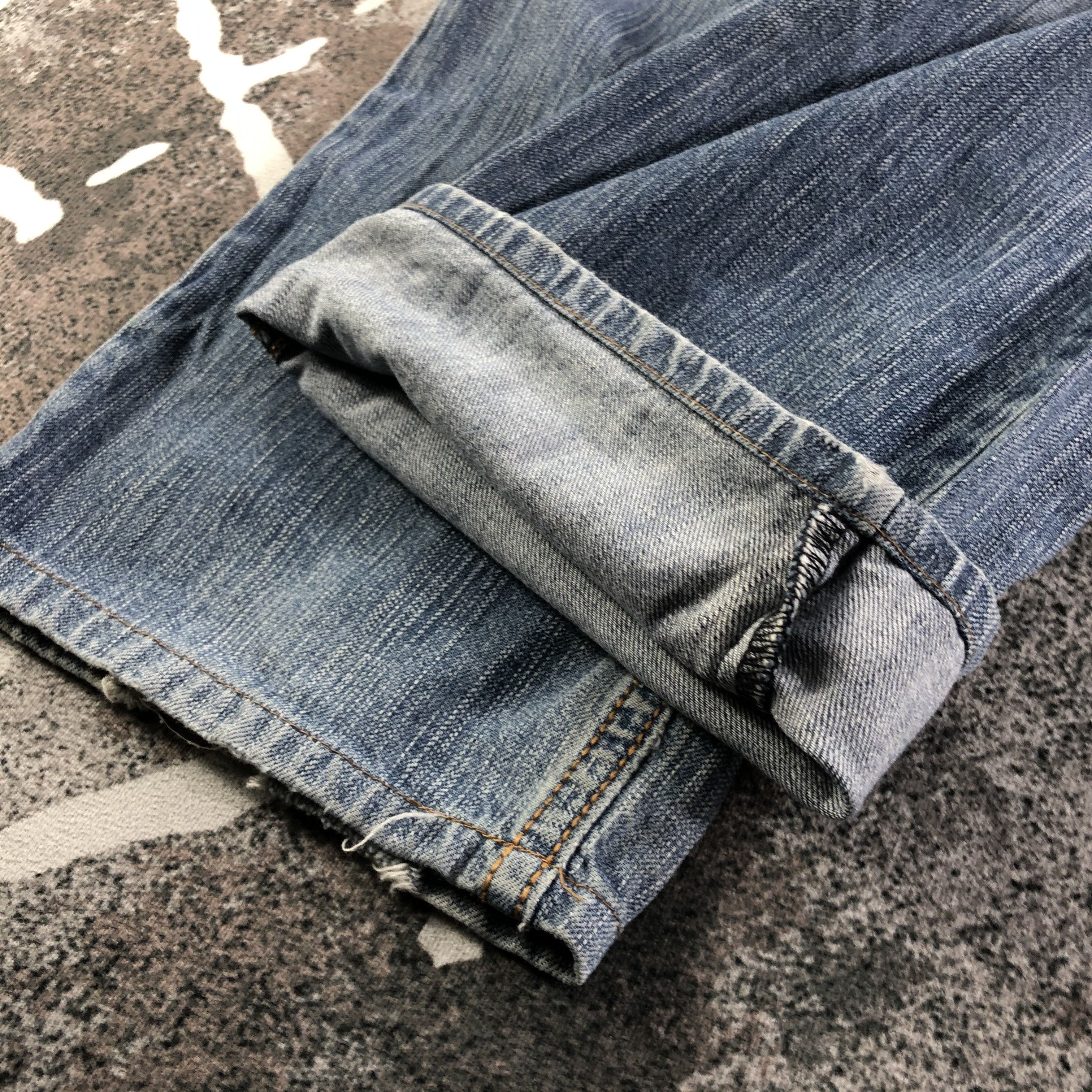 Edwin Edwin XV Jeans Medium Wash Ripped Denim KJ2560 Size US 32 / EU 48 - 7 Thumbnail