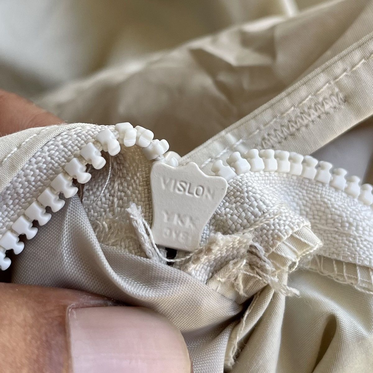 Japanese Brand × Uniqlo Versatile Uniqlo Drawstring Shoulder Bag Size ONE SIZE - 6 Thumbnail