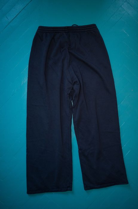yeezy balenciaga sweatpants