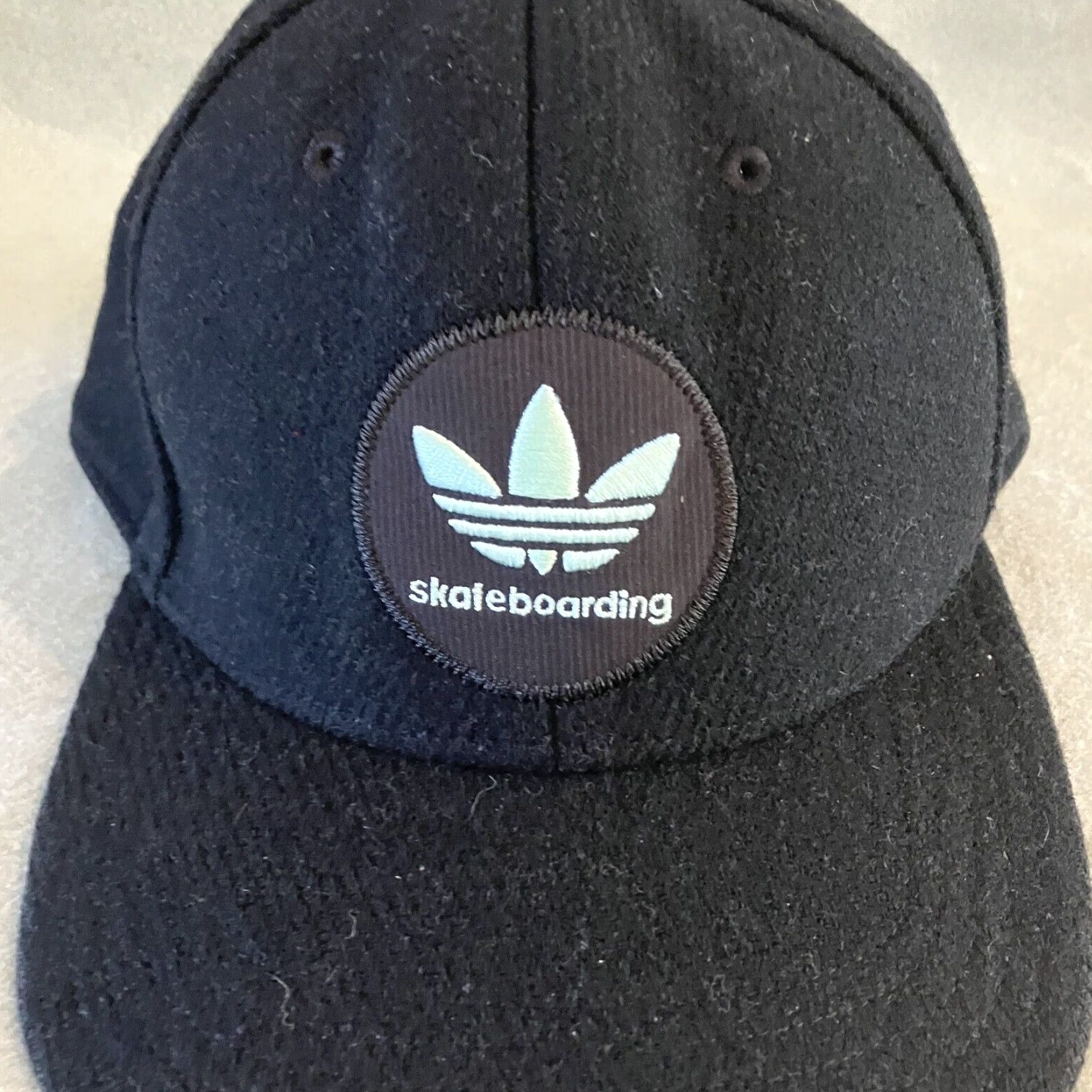 Adidas VINTAGE Adidas Snapback Hat Mens Black Skateboarding Wool Blend Cap Size ONE SIZE - 2 Thumbnail