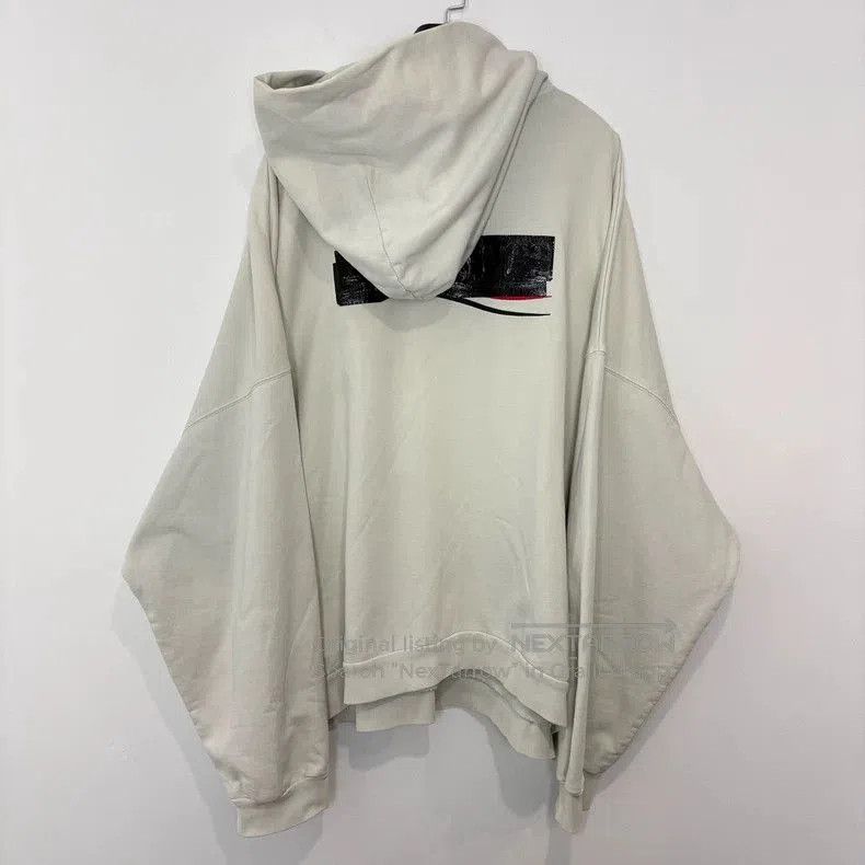 Balenciaga Balenciaga New Distressed Tape Coke Wave White Hoodie. Size US L / EU 52-54 / 3 - 2 Thumbnail