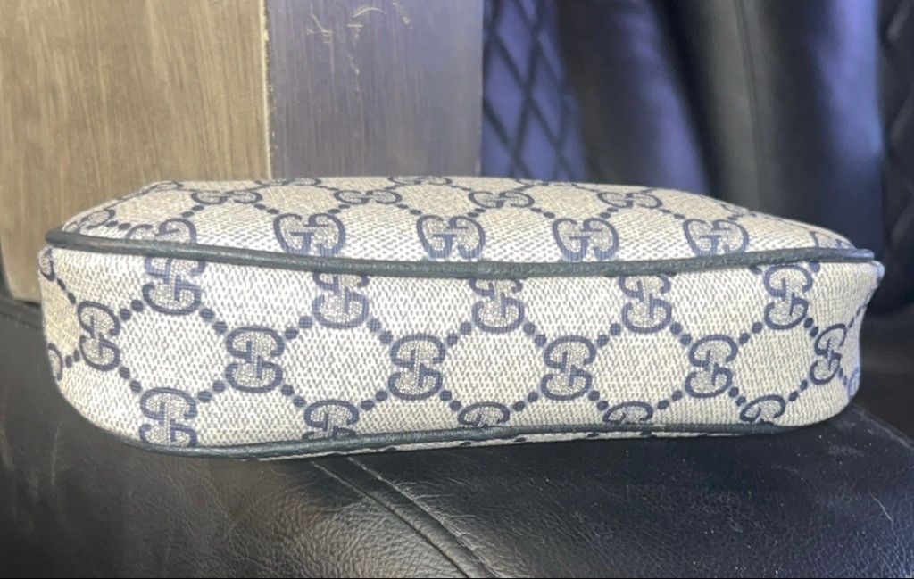 Gucci Women's Gucci Cosmetic Bag One Size Beige Navy Size ONE SIZE - 3 Thumbnail