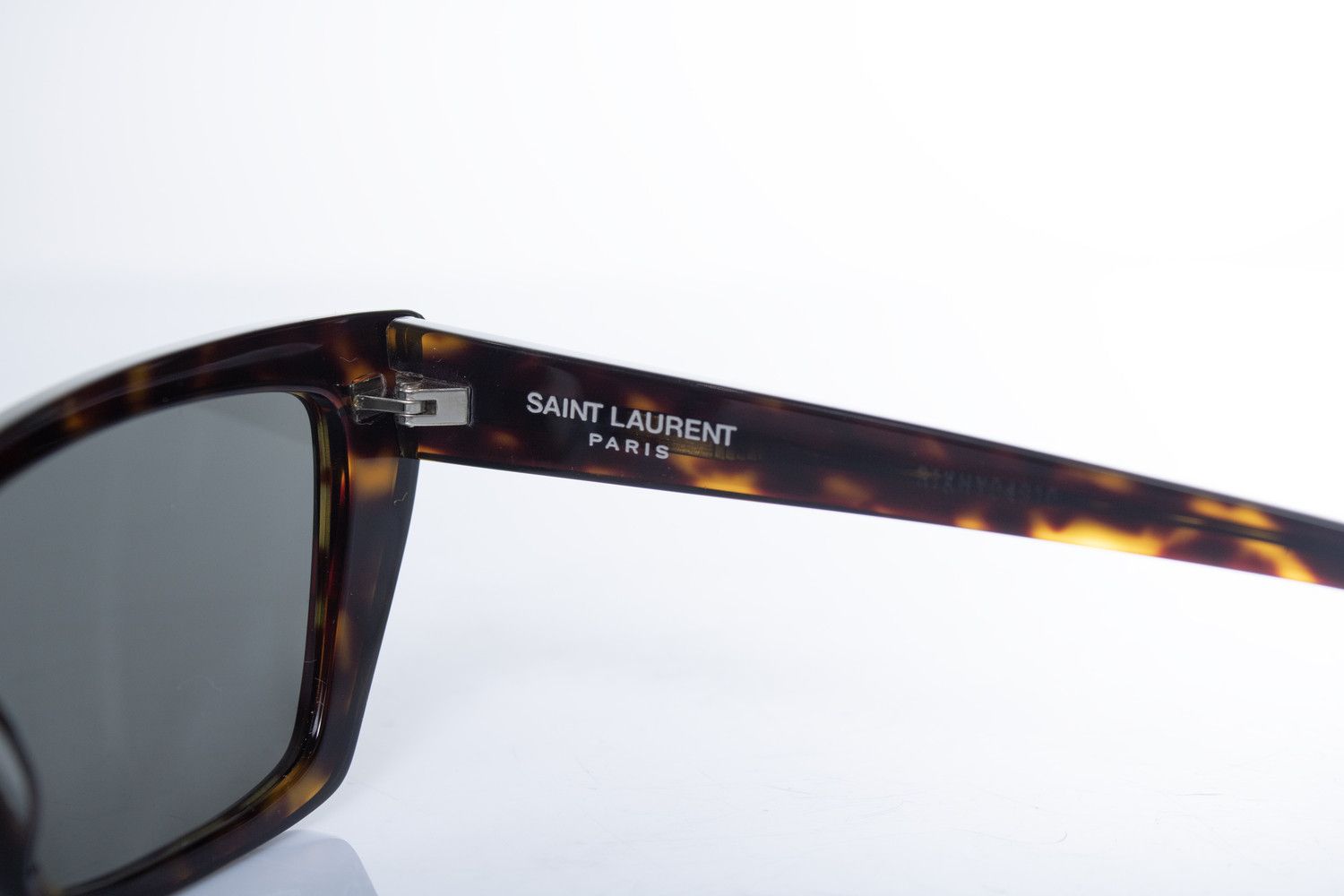 Saint Laurent Paris Saint Laurent, Mica tortoise sunglasses in brown Size ONE SIZE - 7 Thumbnail