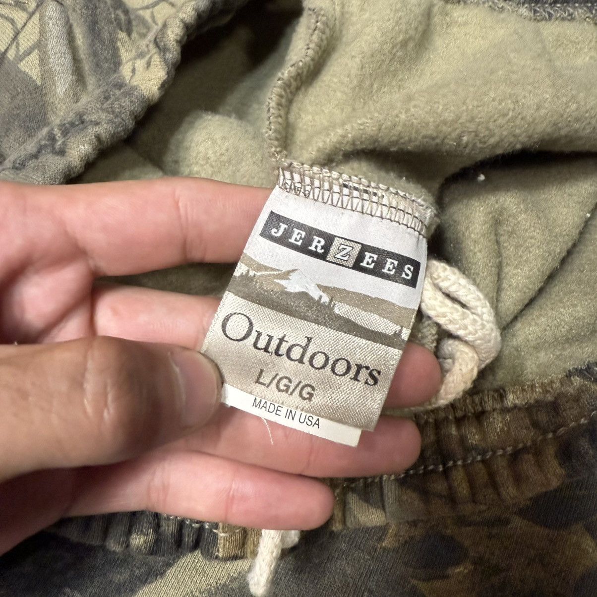 Vintage Vintage Camo Jerzees Realtree Essential Baggy SweatPants USA Size US 34 / EU 50 - 5 Thumbnail