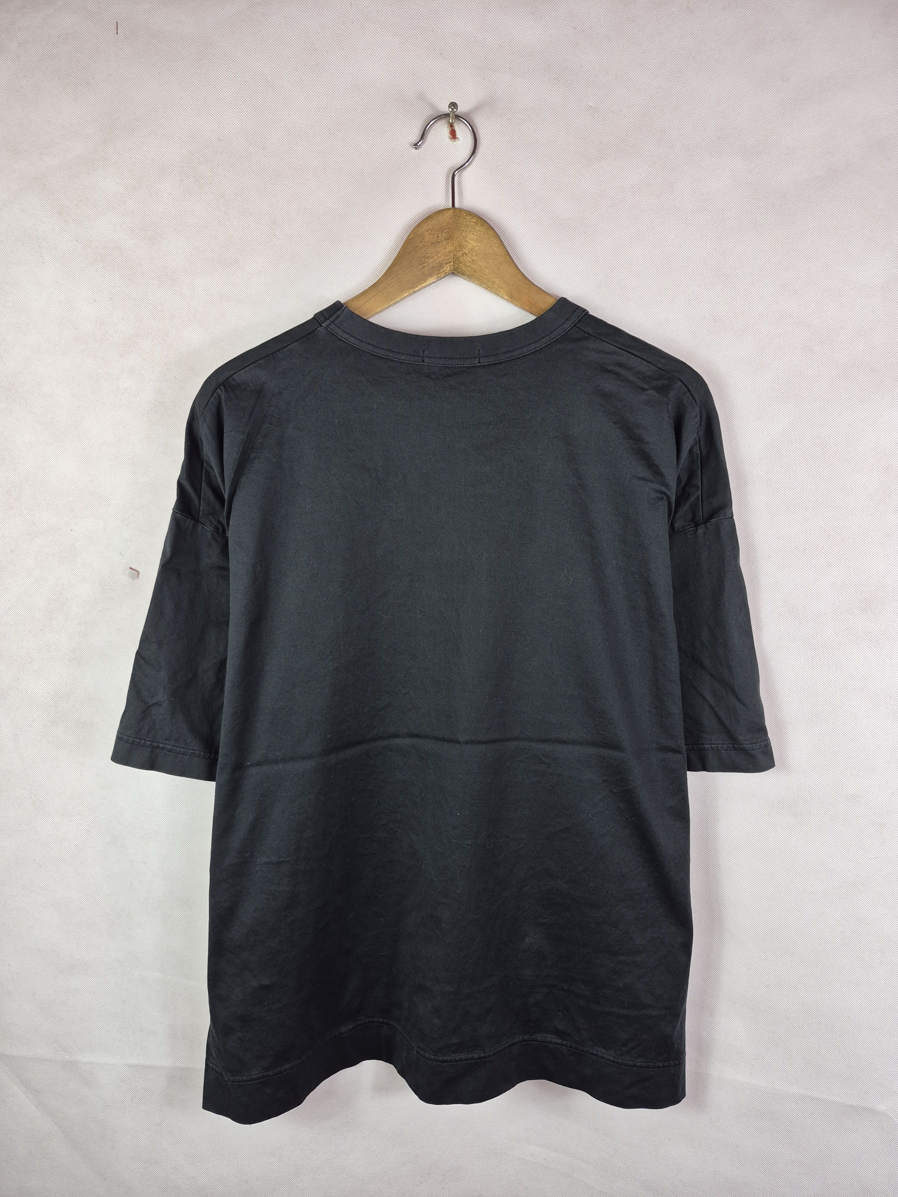 Jil Sander × Uniqlo 🔥 Uniqlo +J Jil Sander Black Plain Tee Size US L / EU 52-54 / 3 - 5 Thumbnail