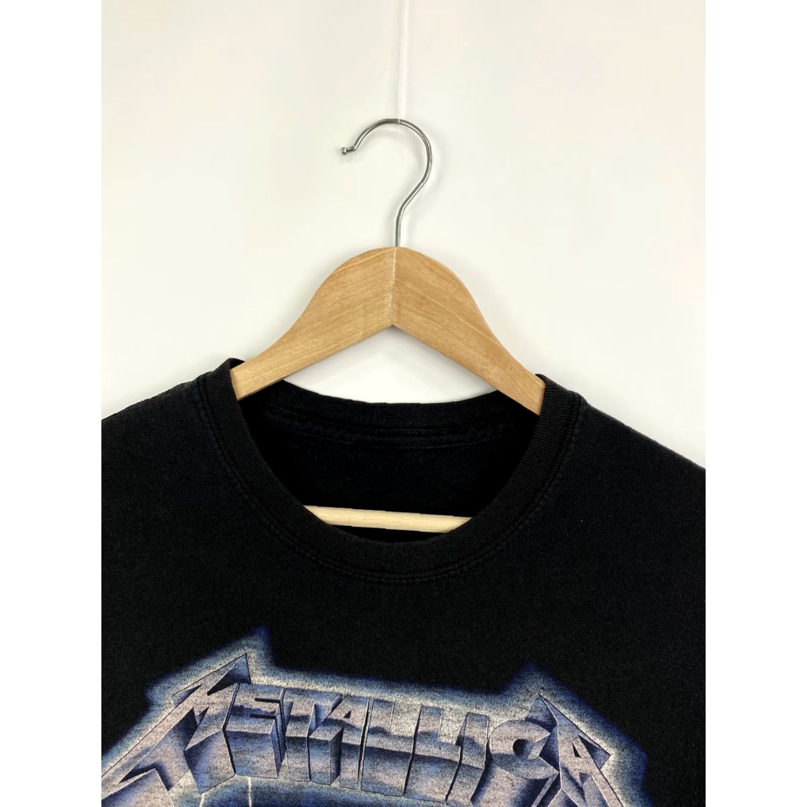 Gildan Vintage Metallica Ride the Lightning rare retro T-Shirt M Black Mens XS? Size US M / EU 48-50 / 2 - 6 Thumbnail