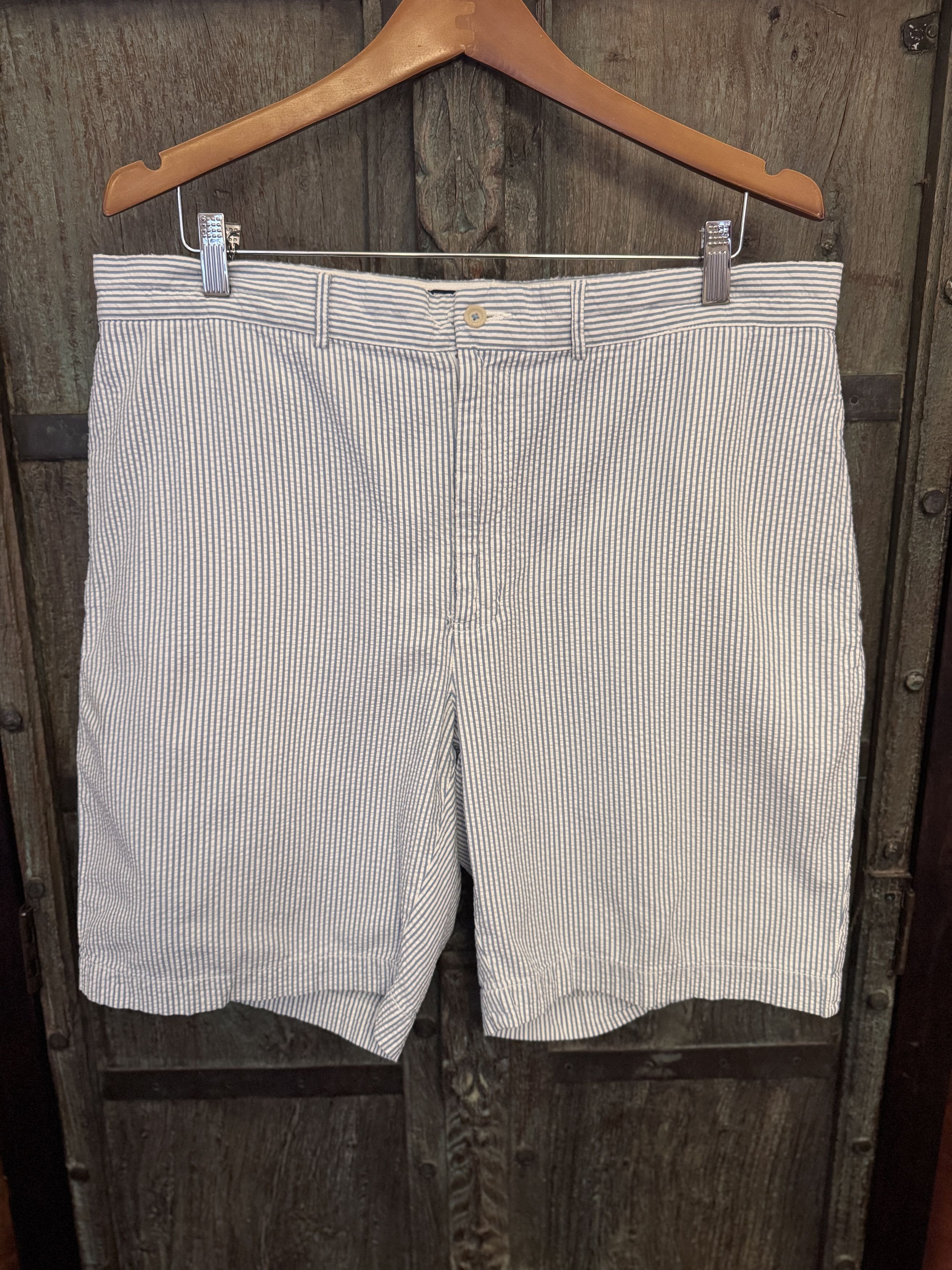 Vintage Vintage Y2K Polo Willis Shorts in Light Blue Seersucker Size US 38 / EU 54 - 1 Thumbnail