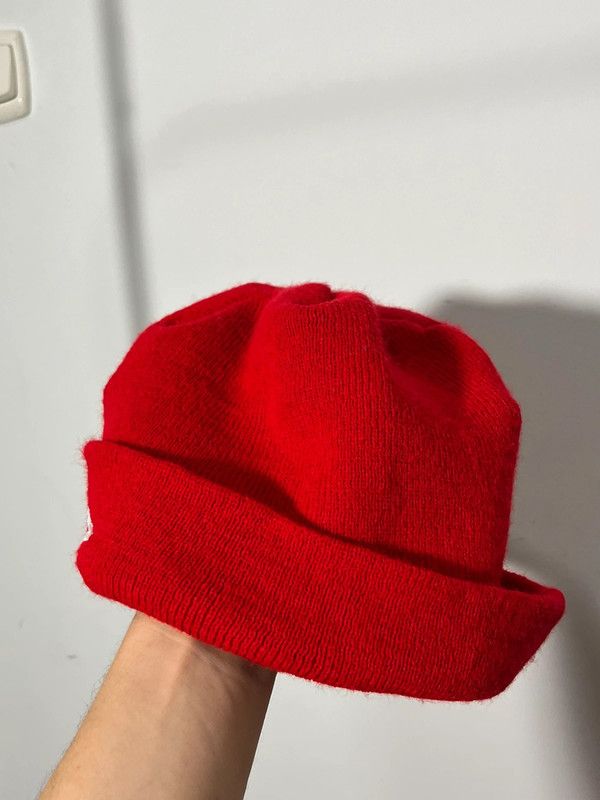Umbro × Vintage Umrbo vintage red beanie hat cap made in UK Size ONE SIZE - 5 Thumbnail