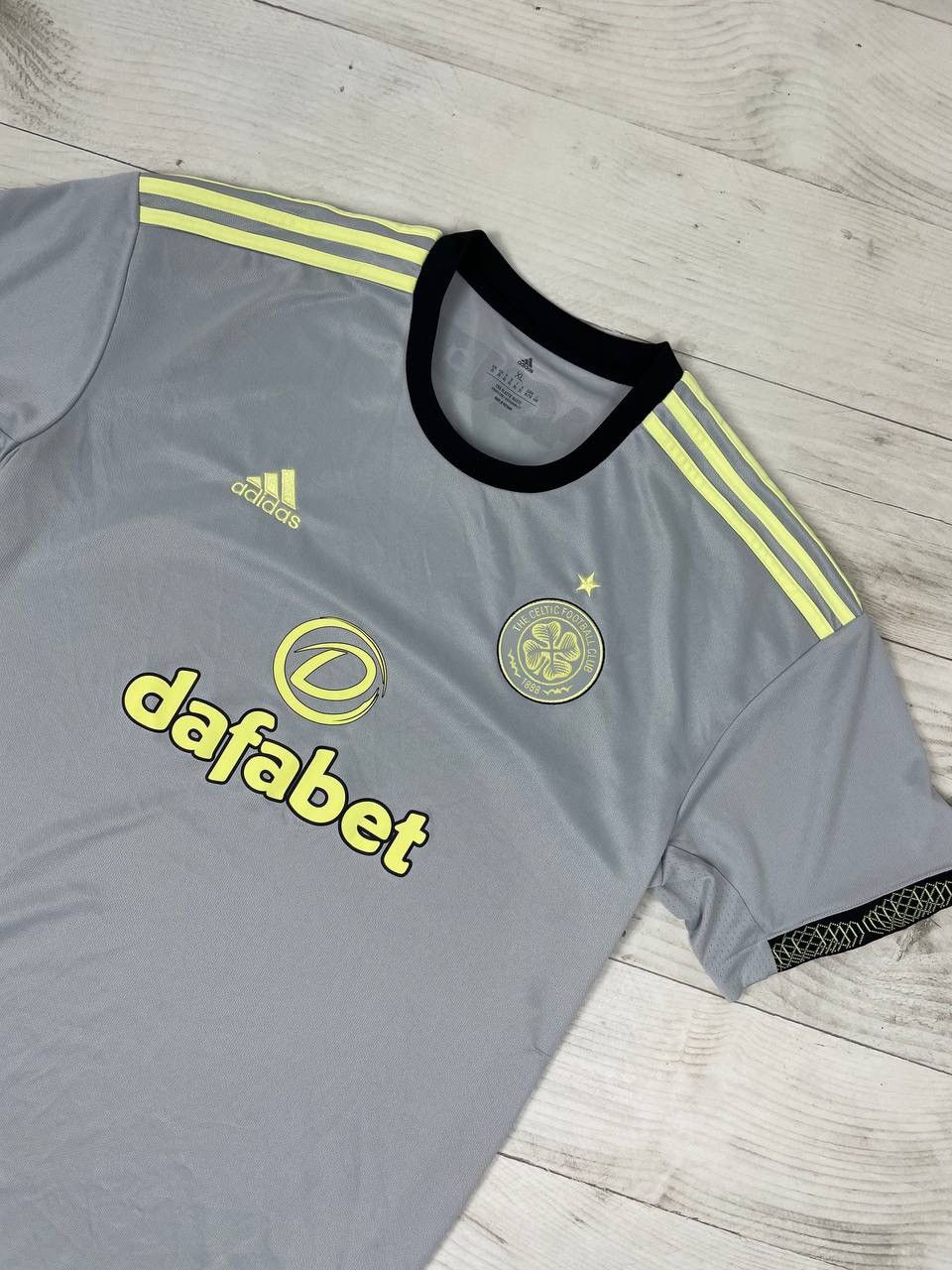 Adidas Adidas Celtic Fc 2022 2023 Third Shirt Soccer Jersey Size US XL / EU 56 / 4 - 2 Thumbnail