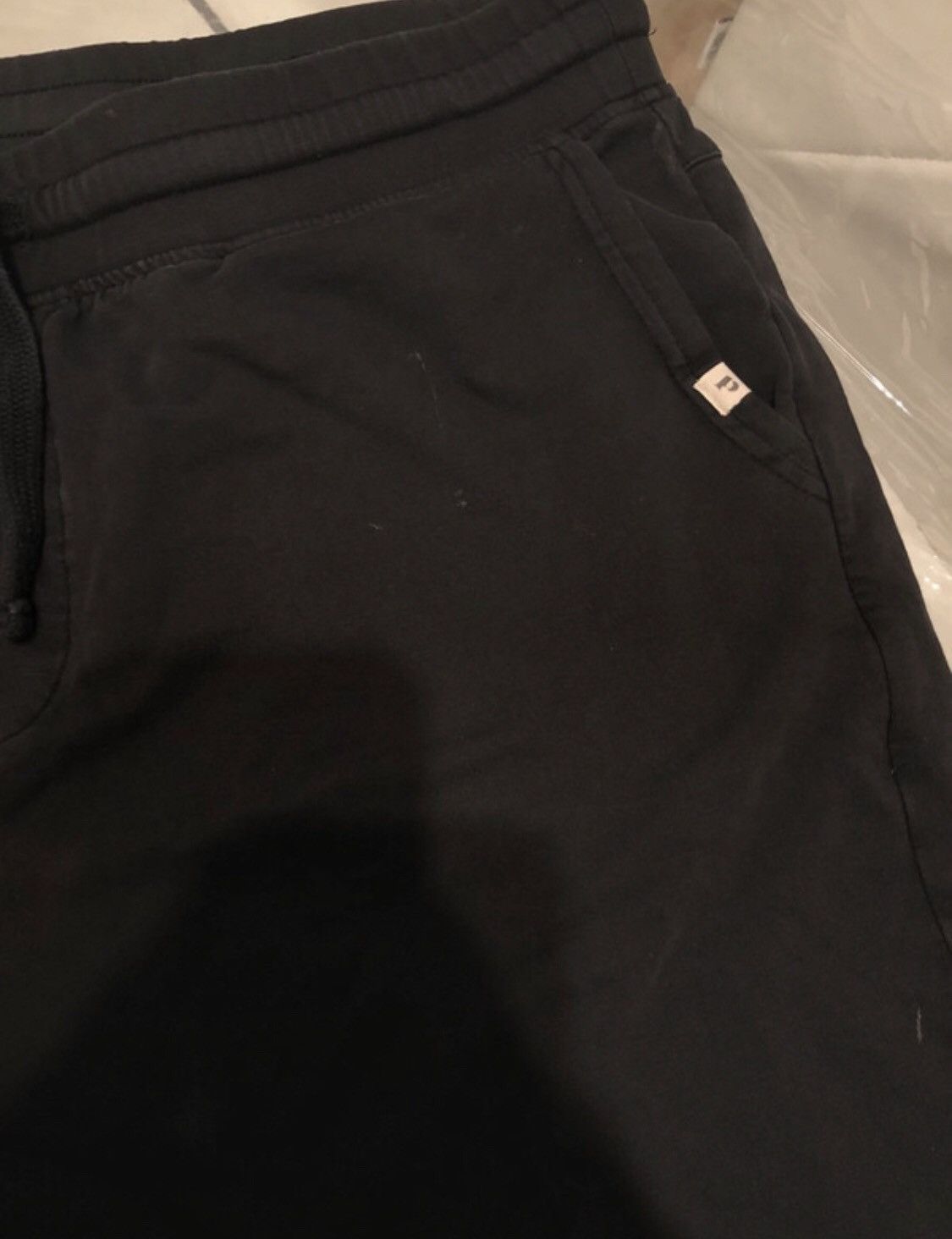 Other Black PACT shorts Size 28" / US 6 / IT 42 - 2 Thumbnail