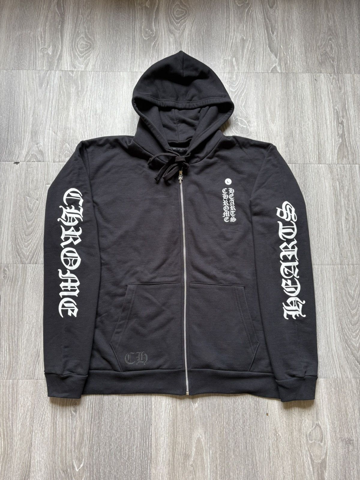 Chrome Hearts Chrome Hearts Black Vertical Logo Zipup Hoodie Size US L / EU 52-54 / 3 - 2 Thumbnail