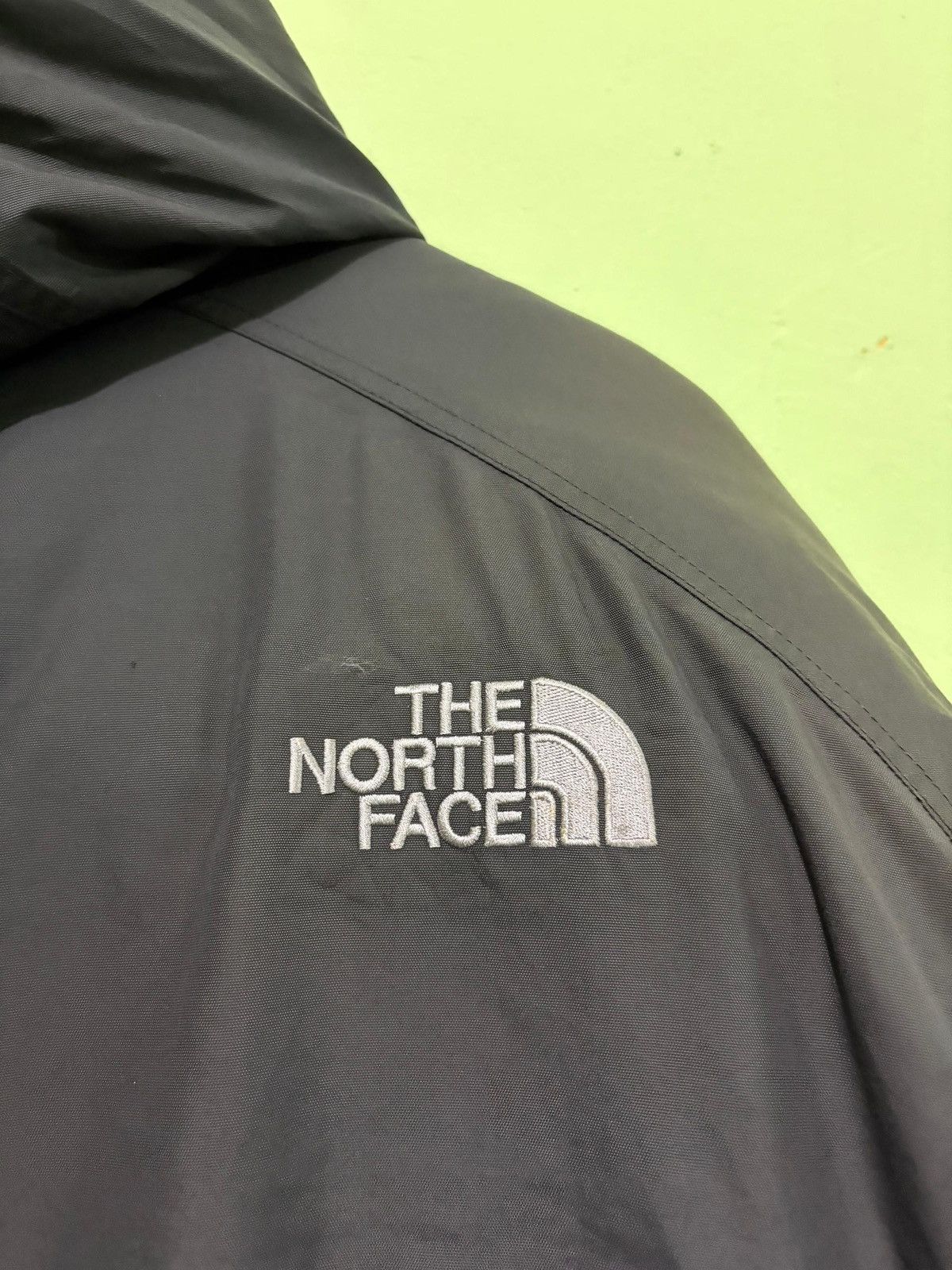 The North Face Vintage The north face Puffer Jacket Design with Hoodie Size US XL / EU 56 / 4 - 17 Thumbnail