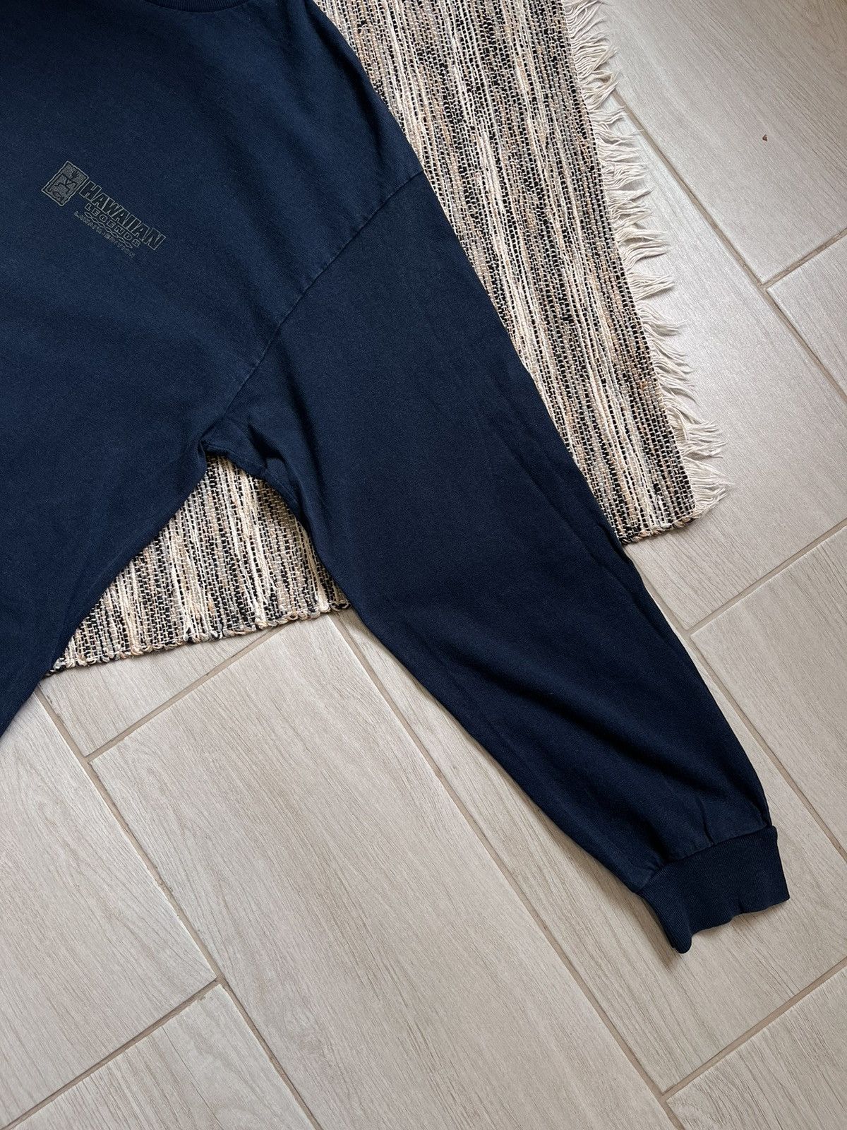 Vintage Vintage Hawaiian Longsleeve lawais edition faded blue Size US XL / EU 56 / 4 - 7 Thumbnail