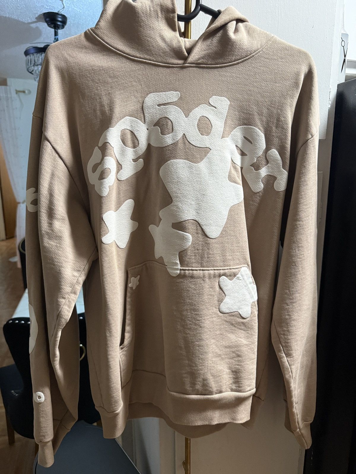 Sp5der Beige spider hoodie size M for sale gently used like new!! Size US M / EU 48-50 / 2 - 3 Thumbnail