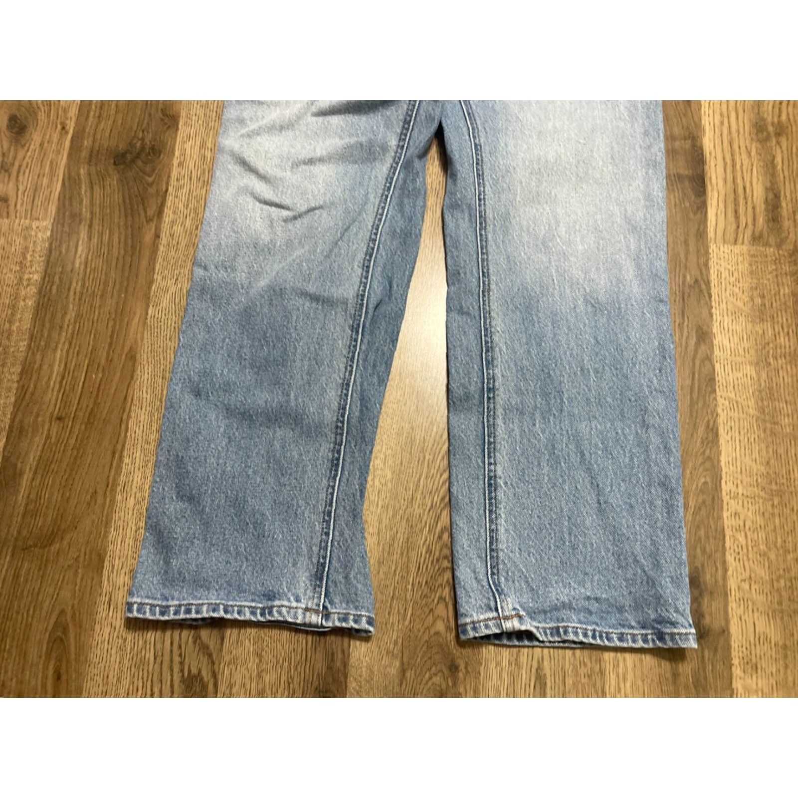 H&M H&M Jeans Women's 4 Blue Denim Medium Wash Straight Leg 36" Length Jeans Women Size 27" / US 4 / IT 40 - 3 Thumbnail