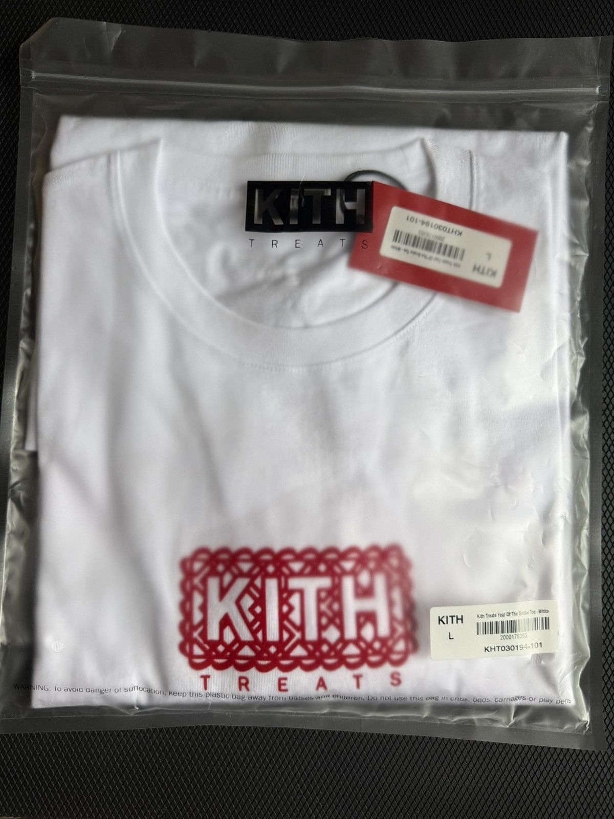 Kith Kith Treats Year of the Snake Tee White L streetwear Size US L / EU 52-54 / 3 - 2 Thumbnail