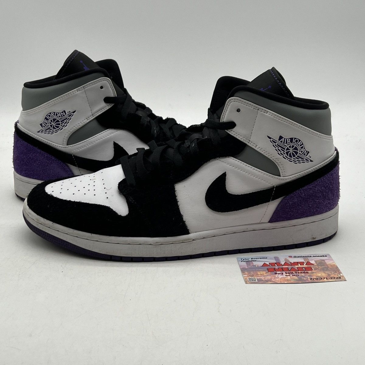 Nike Air Jordan 1 mid varsity purple Size US 13 / EU 46 - 1 Thumbnail