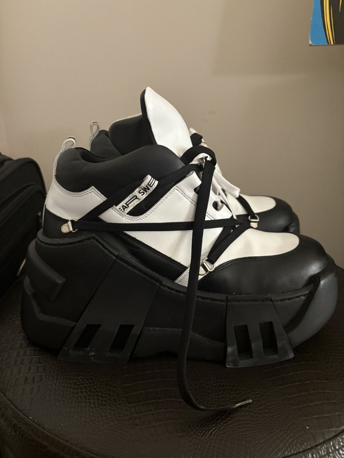 SWEAR LONDON BLACK AND WHITE BOOTS