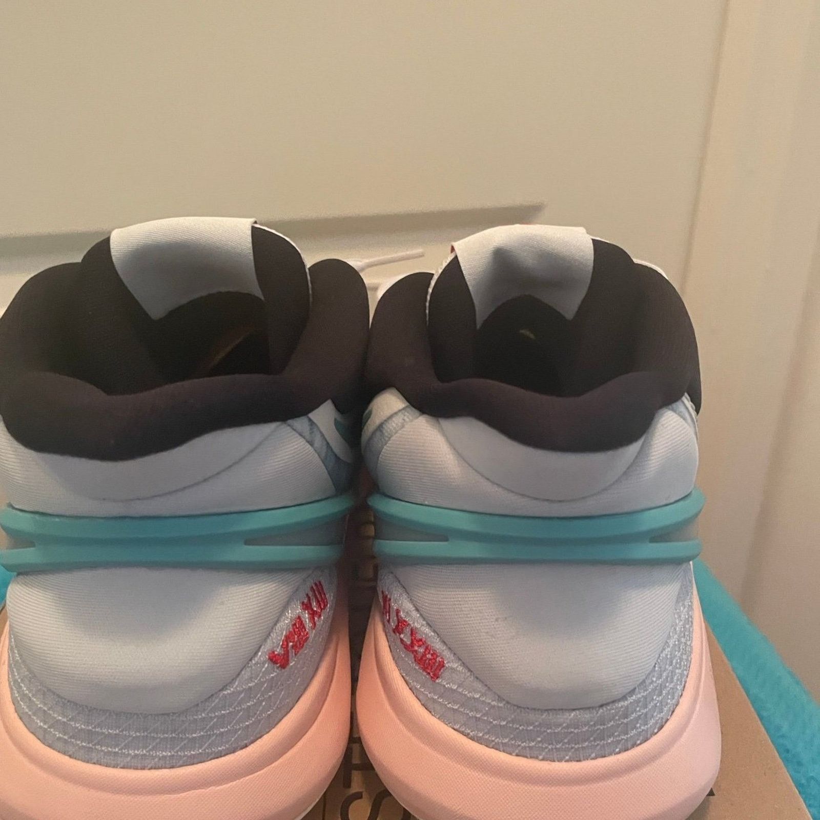 Nike Nike Kyrie 8 Basketball Sneaker - Chinese New Year Size US 7 / EU 40 - 4 Thumbnail