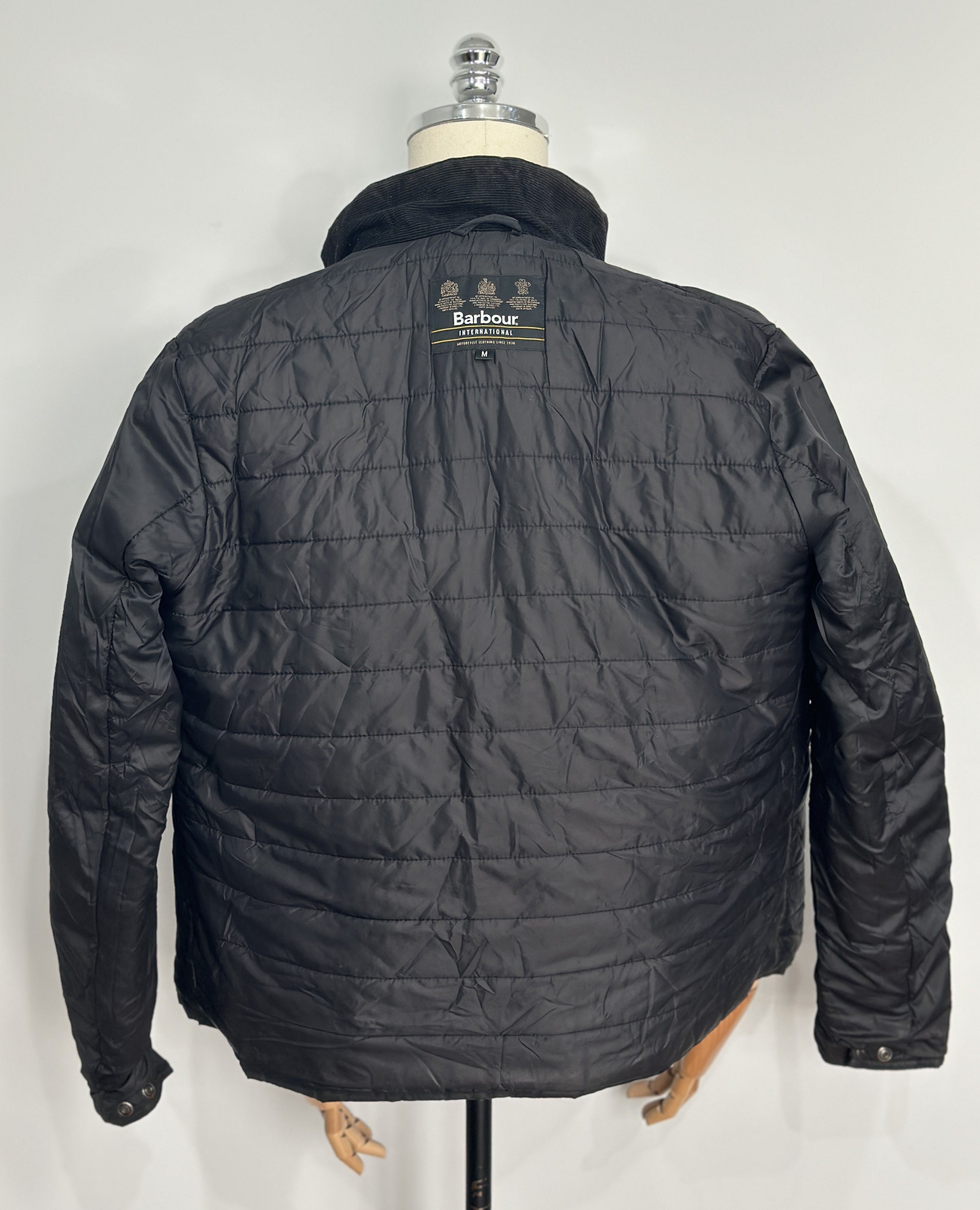 Barbour BARBOUR B.Intl Chaser WAX Hooded Jacket Size M British Style Size US M / EU 48-50 / 2 - 15 Thumbnail