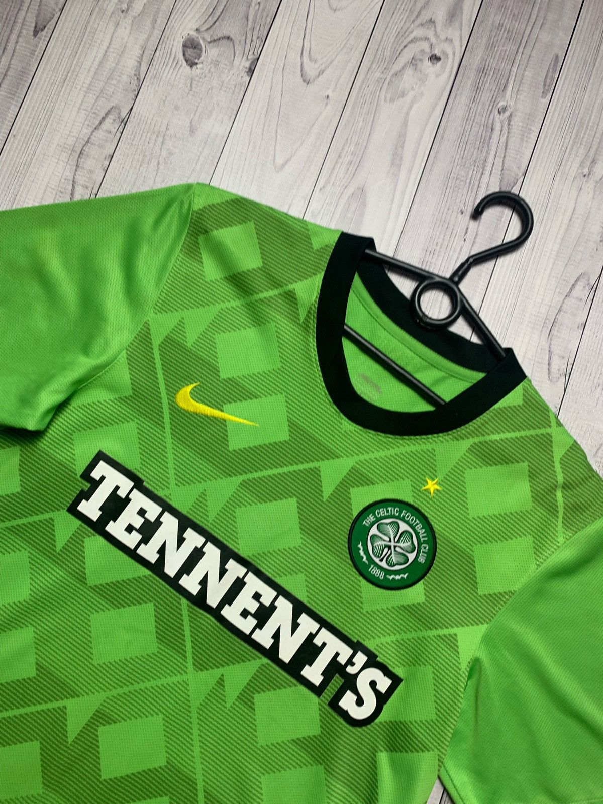 Vintage Celtic vintage soccer jersey Size S Size US S / EU 44-46 / 1 - 2 Thumbnail