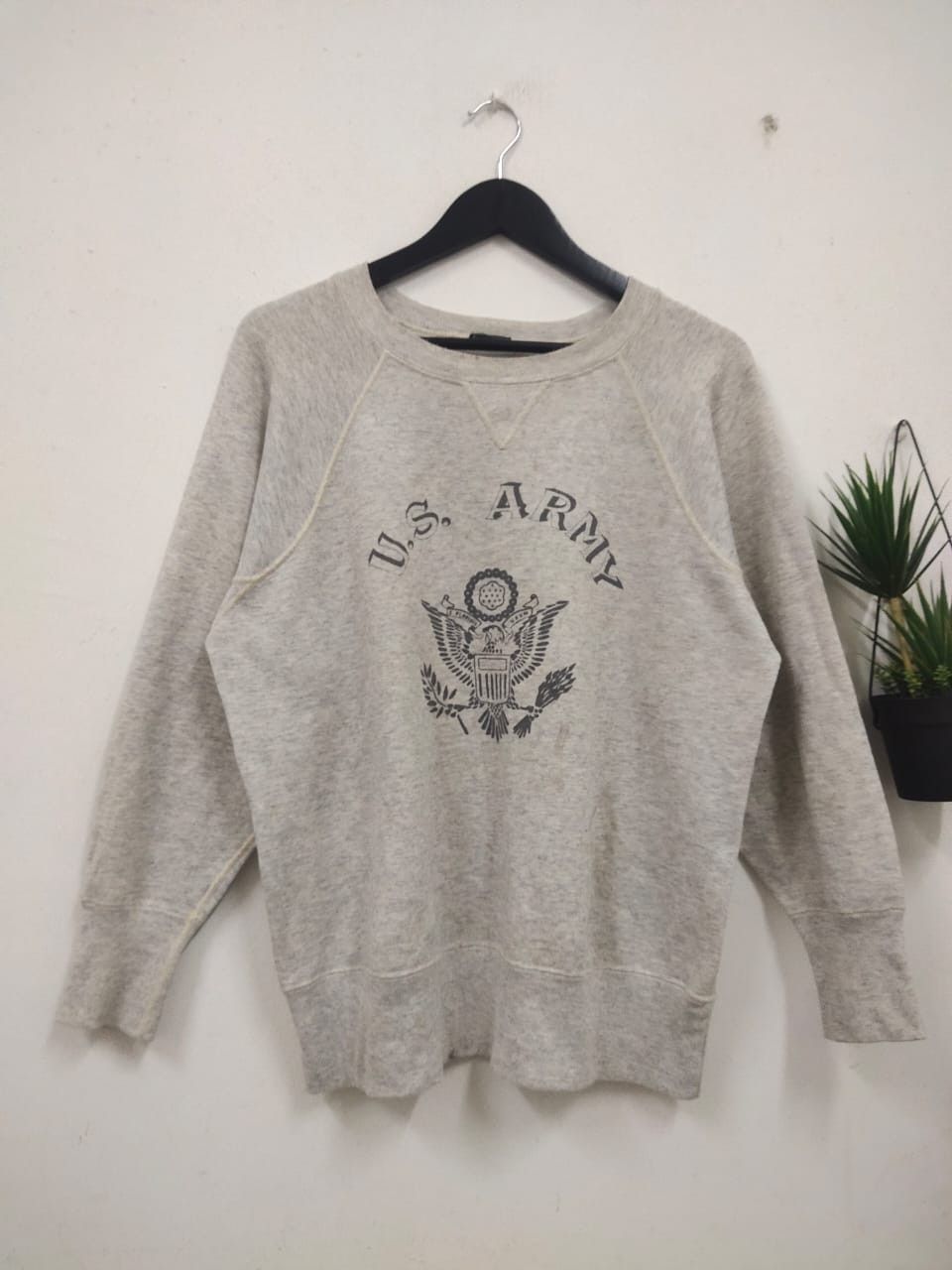 Vintage Vintage 80s US ARMY pullover t shirt logo Size US L / EU 52-54 / 3 - 1 Thumbnail