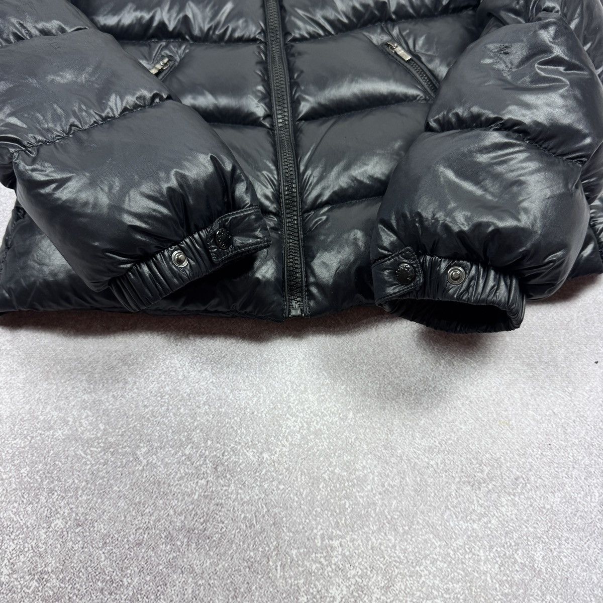 Moncler Women`s Moncler Berre Black Shiny Puffer Jacket Size 1 / S Size S / US 4 / IT 40 - 9 Thumbnail