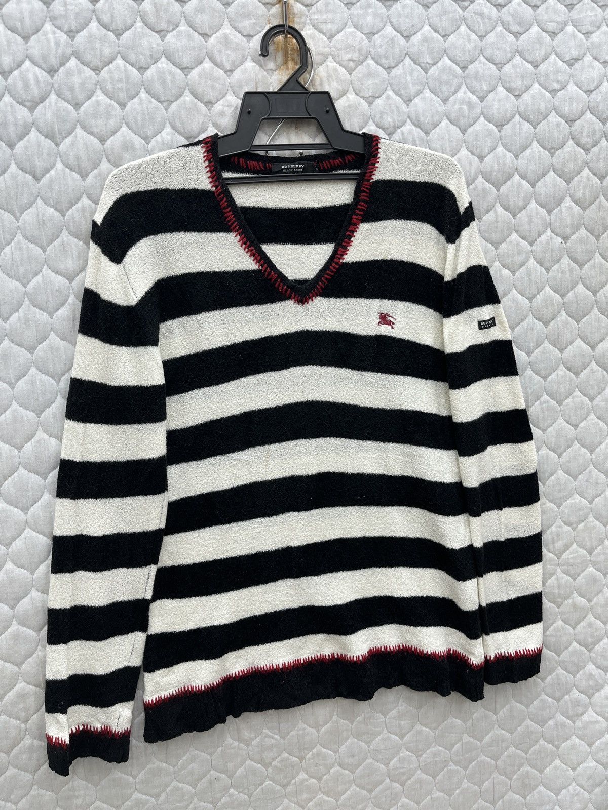 Burberry 🔥🔥🔥STEALS BURBERRY BLACK LABEL KNIT Size M / US 6-8 / IT 42-44 - 2 Thumbnail