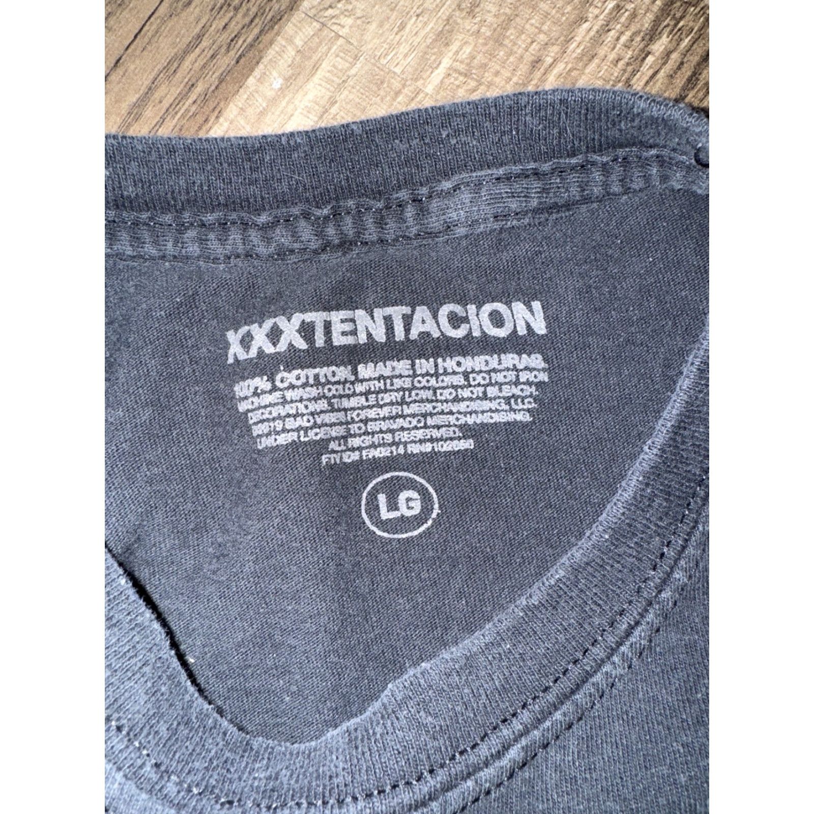 Vintage VINTAGE Xxxtentacion T-Shirt Men L Black 20x27 Shirt XXXTentacion Concert Merch Shirts Men Black L Size US L / EU 52-54 / 3 - 3 Thumbnail