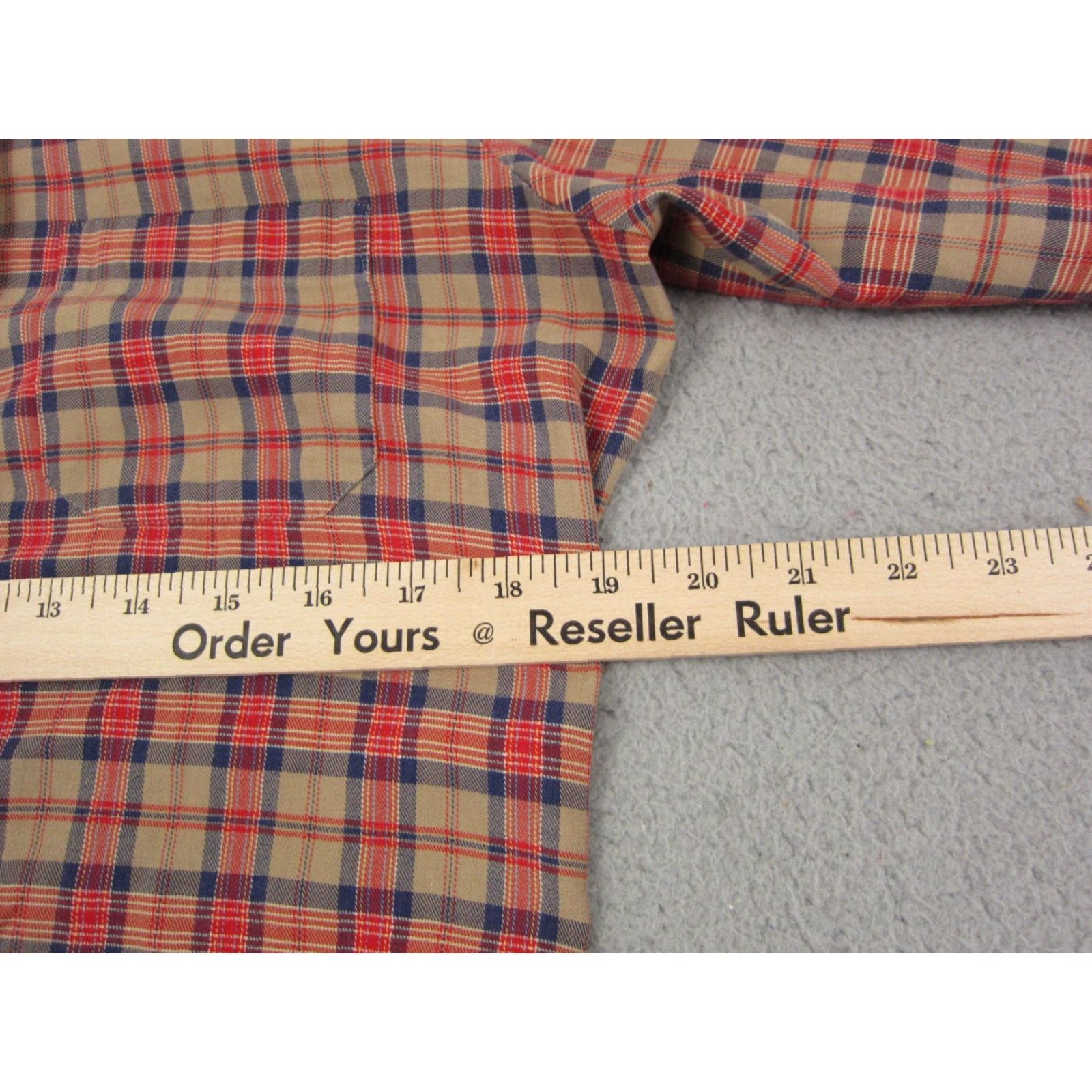 Arrow VINTAGE Arrow Shirt Adult M Red Plaid 80s 60s 70s Mens Button-Up Cotton Polyester Long Sleeve Collared Pocketed Vintage Arrow Shirt Size US M / EU 48-50 / 2 - 6 Thumbnail