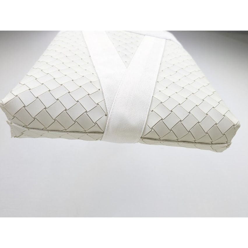 Bottega Veneta o1rshd1 Size: OS / Soft Rubber Borsa Bag in White/Chalk Size ONE SIZE - 11 Thumbnail
