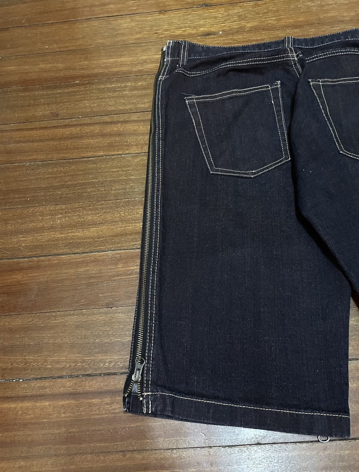 PPFM × Vintage Rare Design Vintage Brand PPFM Waxed Short Jeans 1990s Size US 33 - 7 Thumbnail